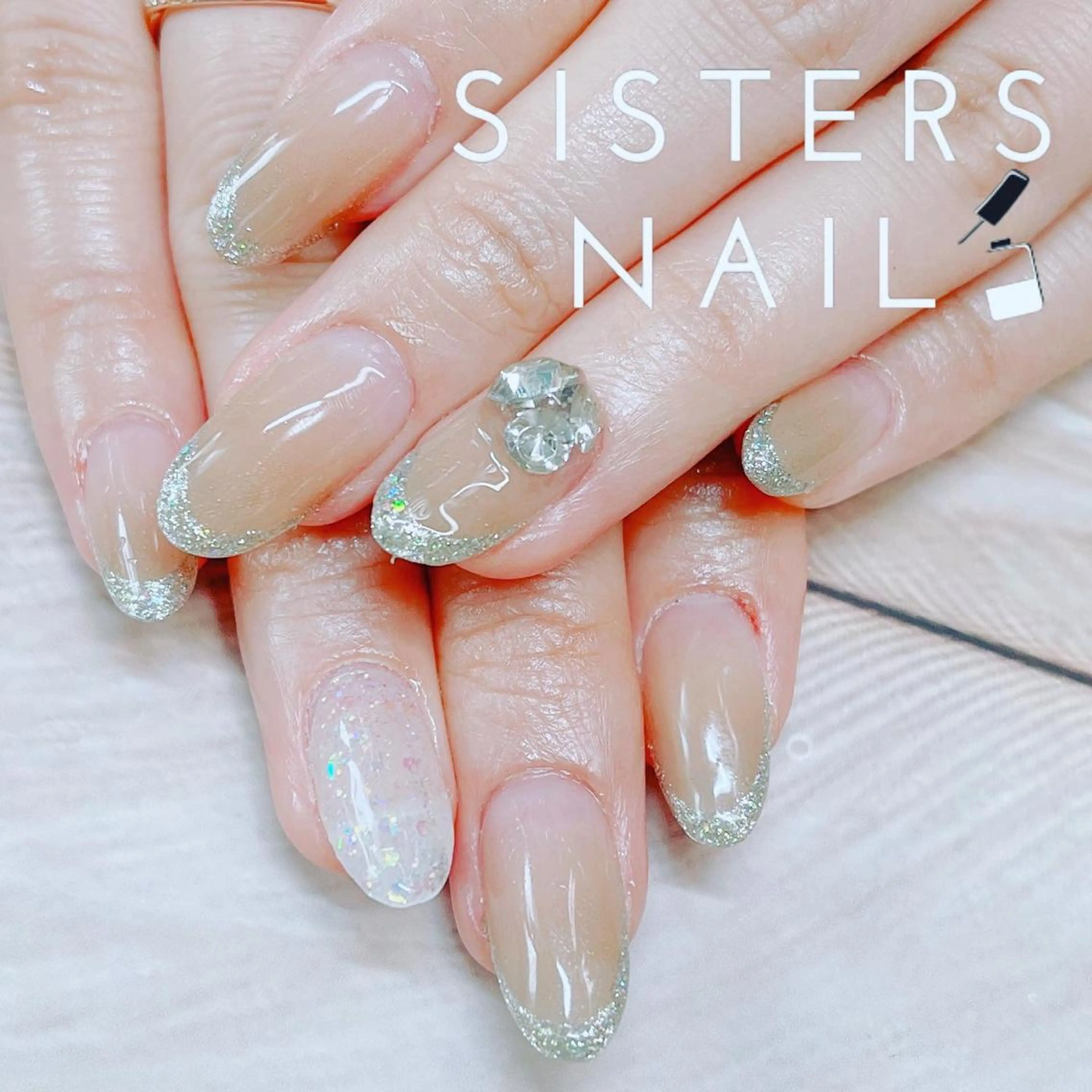 ネイル アートネイル フレンチネイル キラキラネイル ラメ(グリッター) 春ネイル ハンドネイル ハンドケア sisters nail.fのネイルデザイン