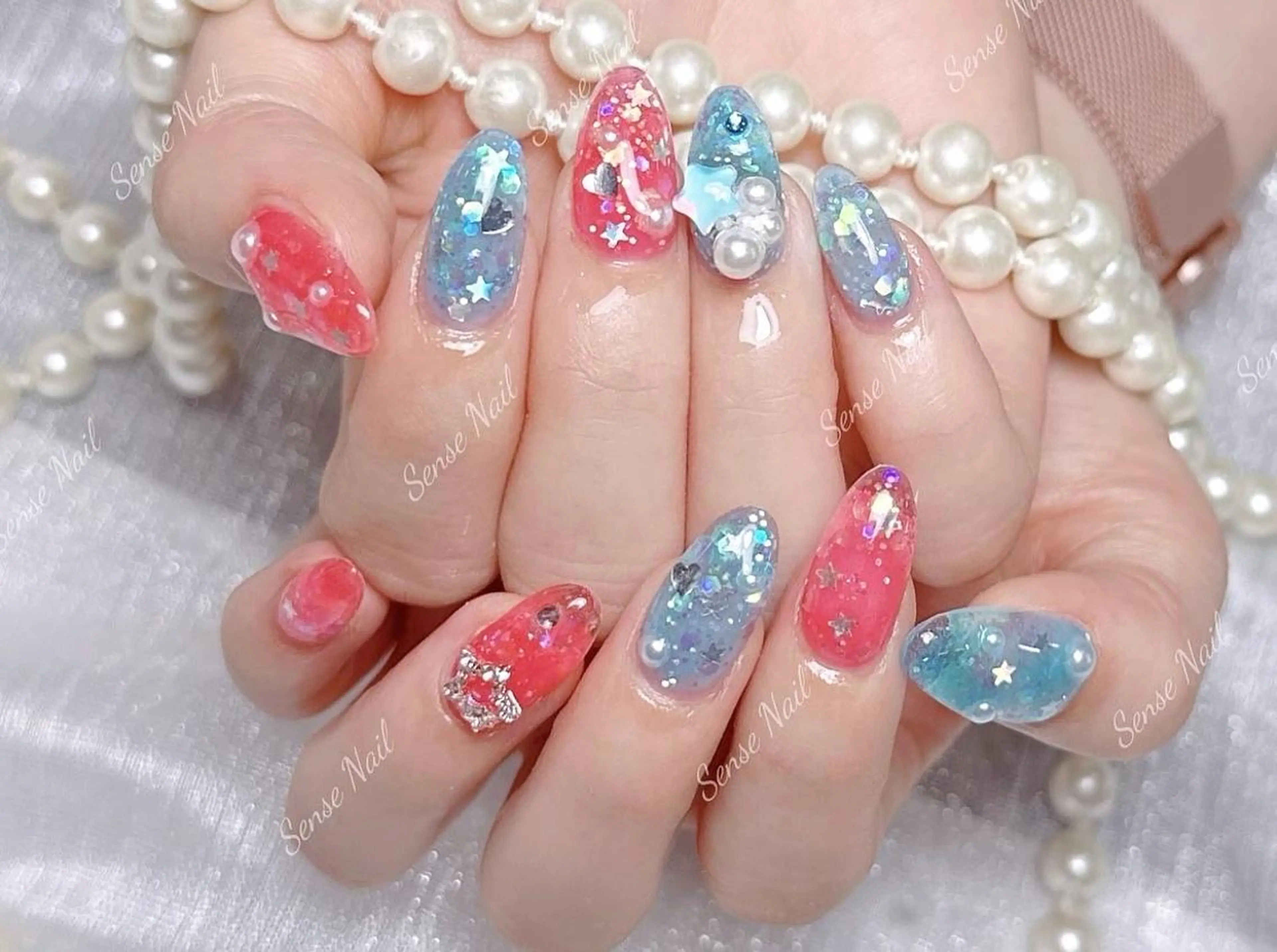 ネイル ハンドネイル ハンドケア Queening 🦋のネイルデザイン