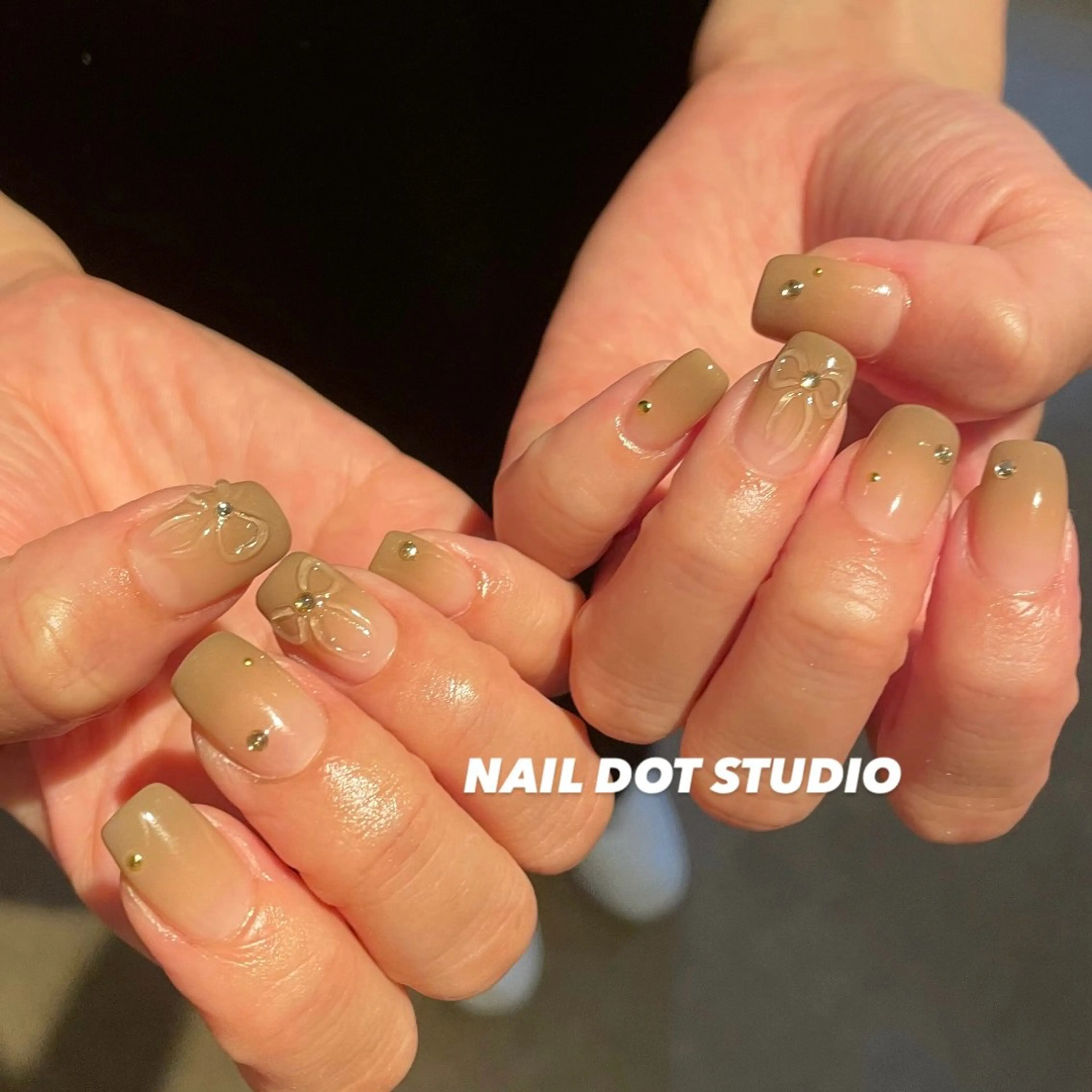 ネイル NAIL DOT STUDIO堺筋本町のネイルデザイン