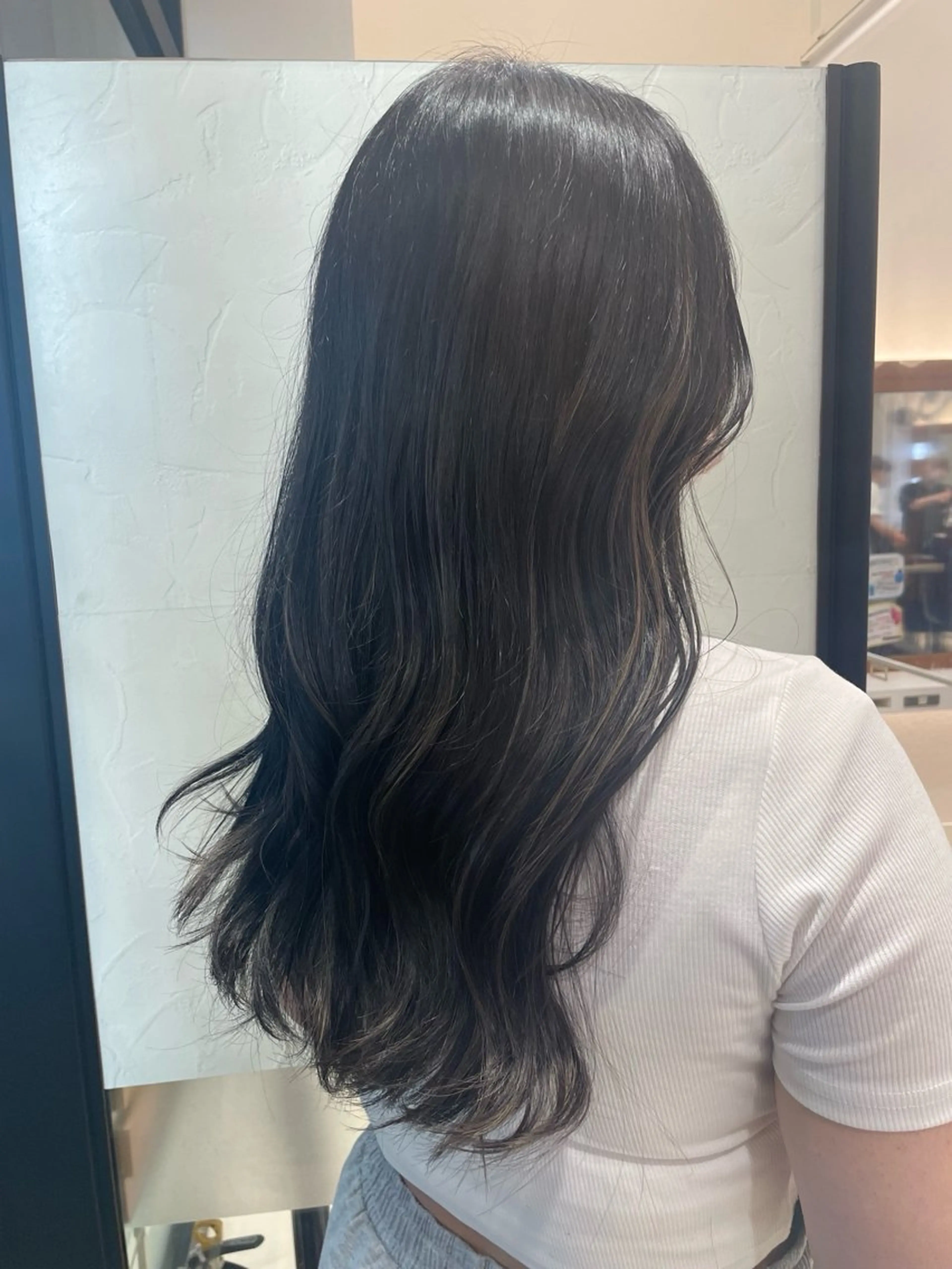 ロング 🫧【ちゅるんカラ ー】あいみ🫧のヘアスタイル