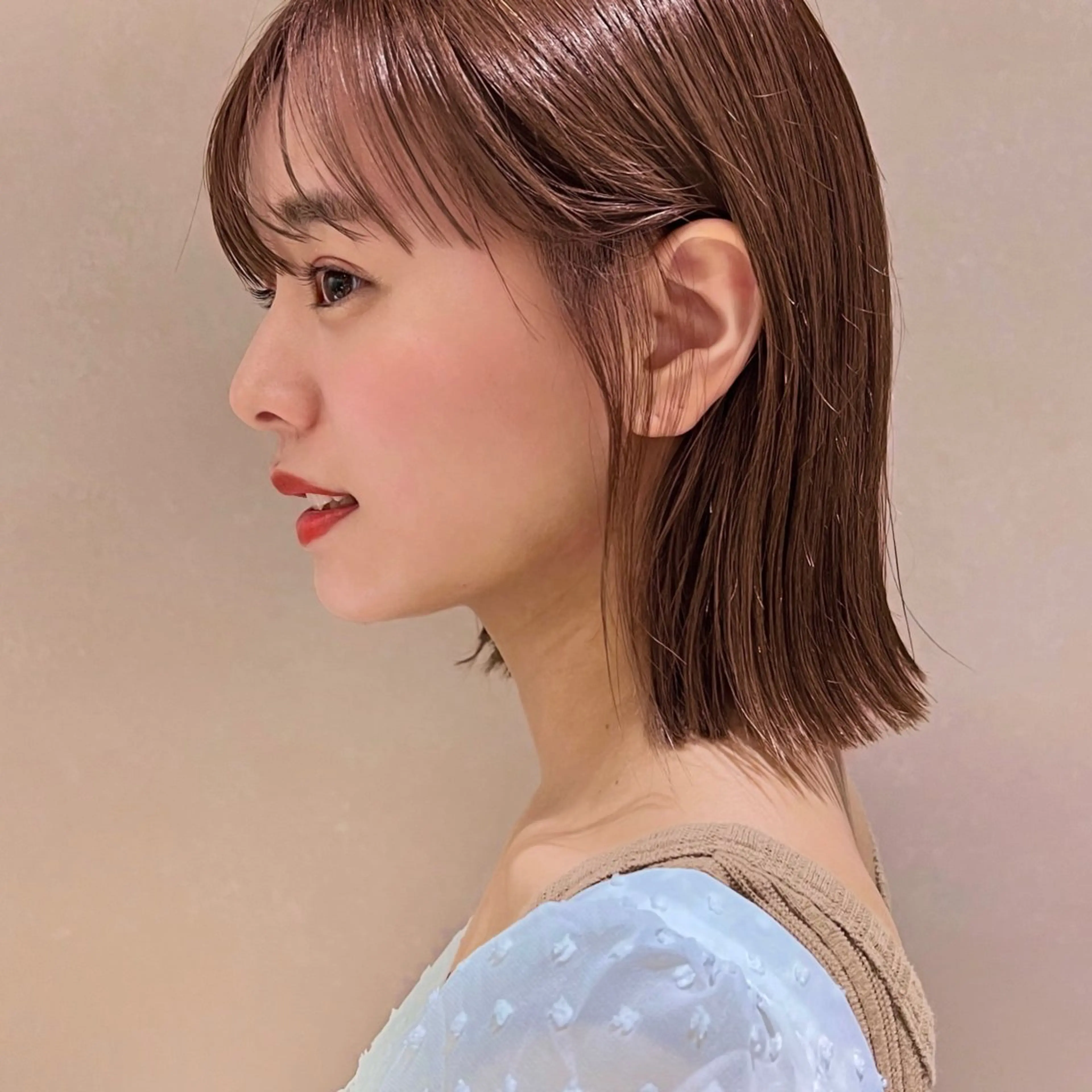 ショート カラー 切りっぱなしボブ ブラウンカラー ピンクカラー ピンクブラウン ボブ カット ヘアカラー トリートメント ボブ限定🎀 エミリのヘアスタイル