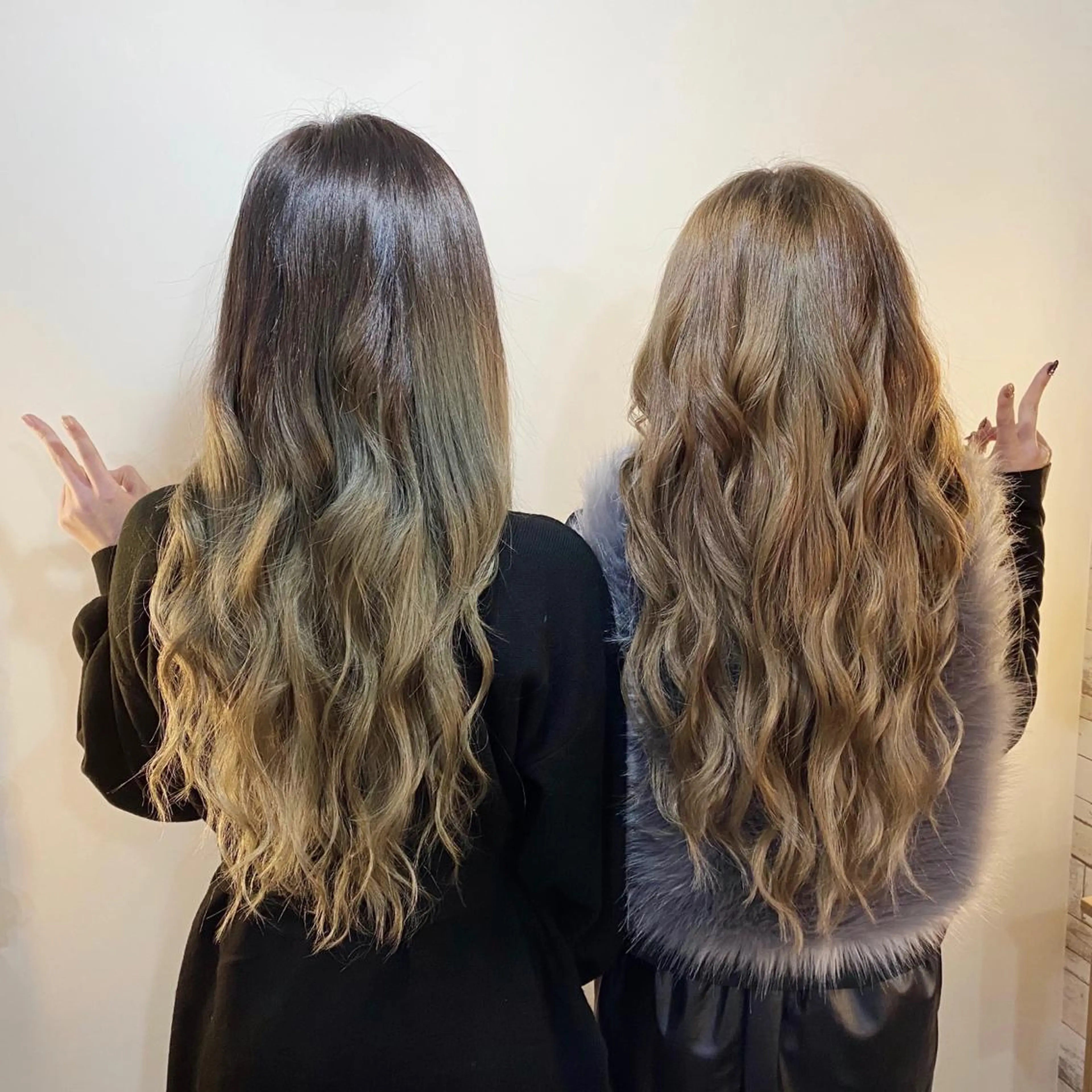 ロング カラー ヘアアレンジ 学生 ロング エクステ Hair Make Salon ZEROのヘアスタイル