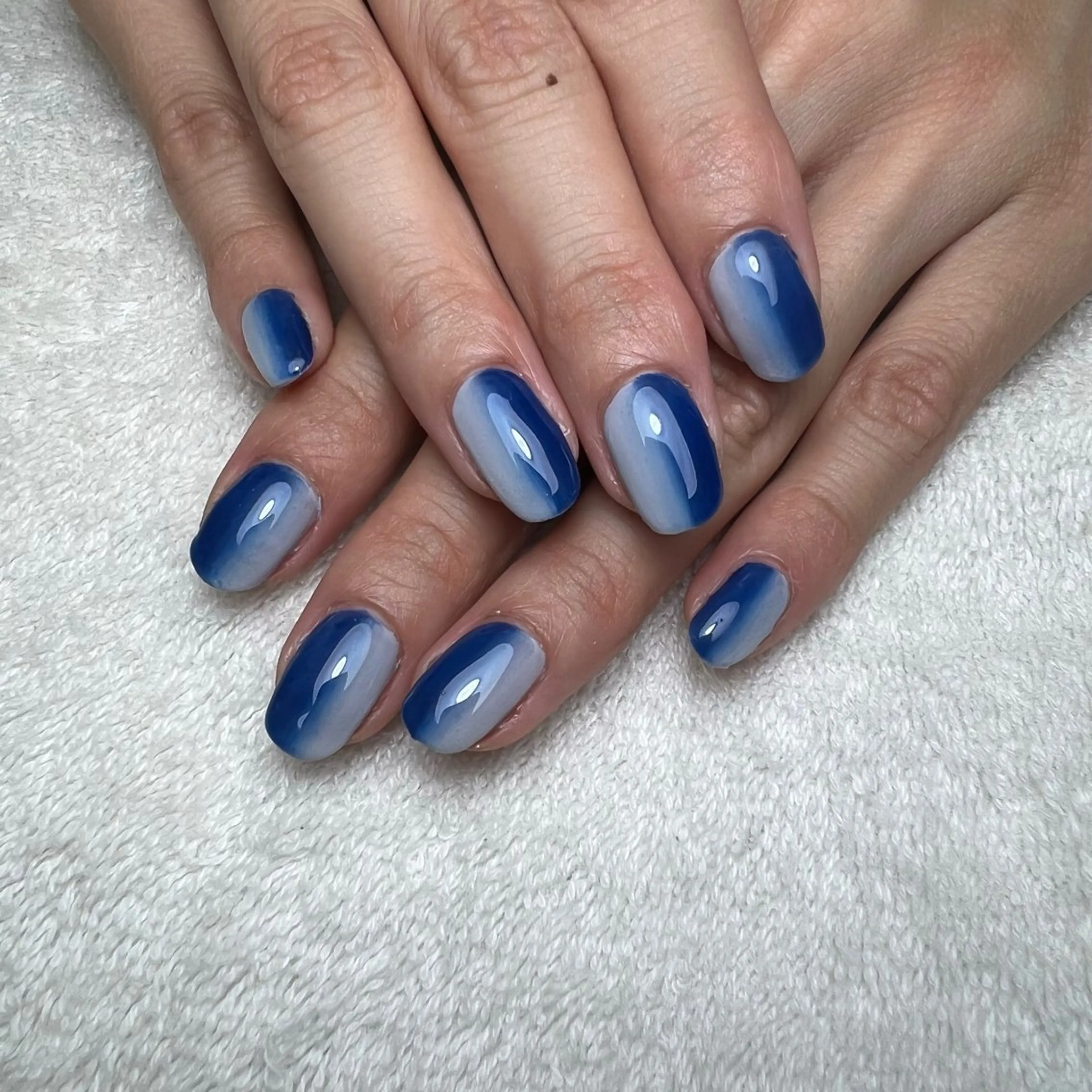 ネイル グラデーション ハンドネイル COCO +のエステ・リラクイメージ