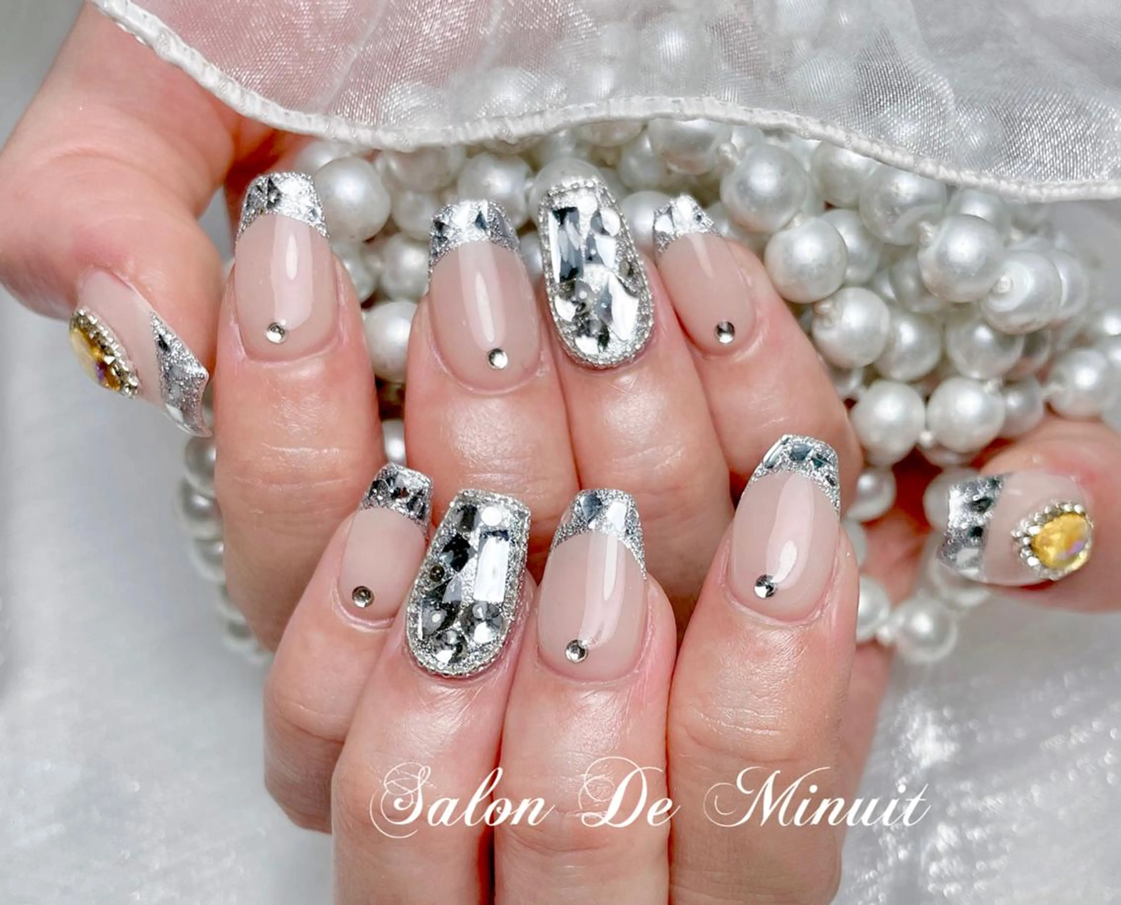 ネイル ハンドネイル ハンドケア Momo 🤍のネイルデザイン