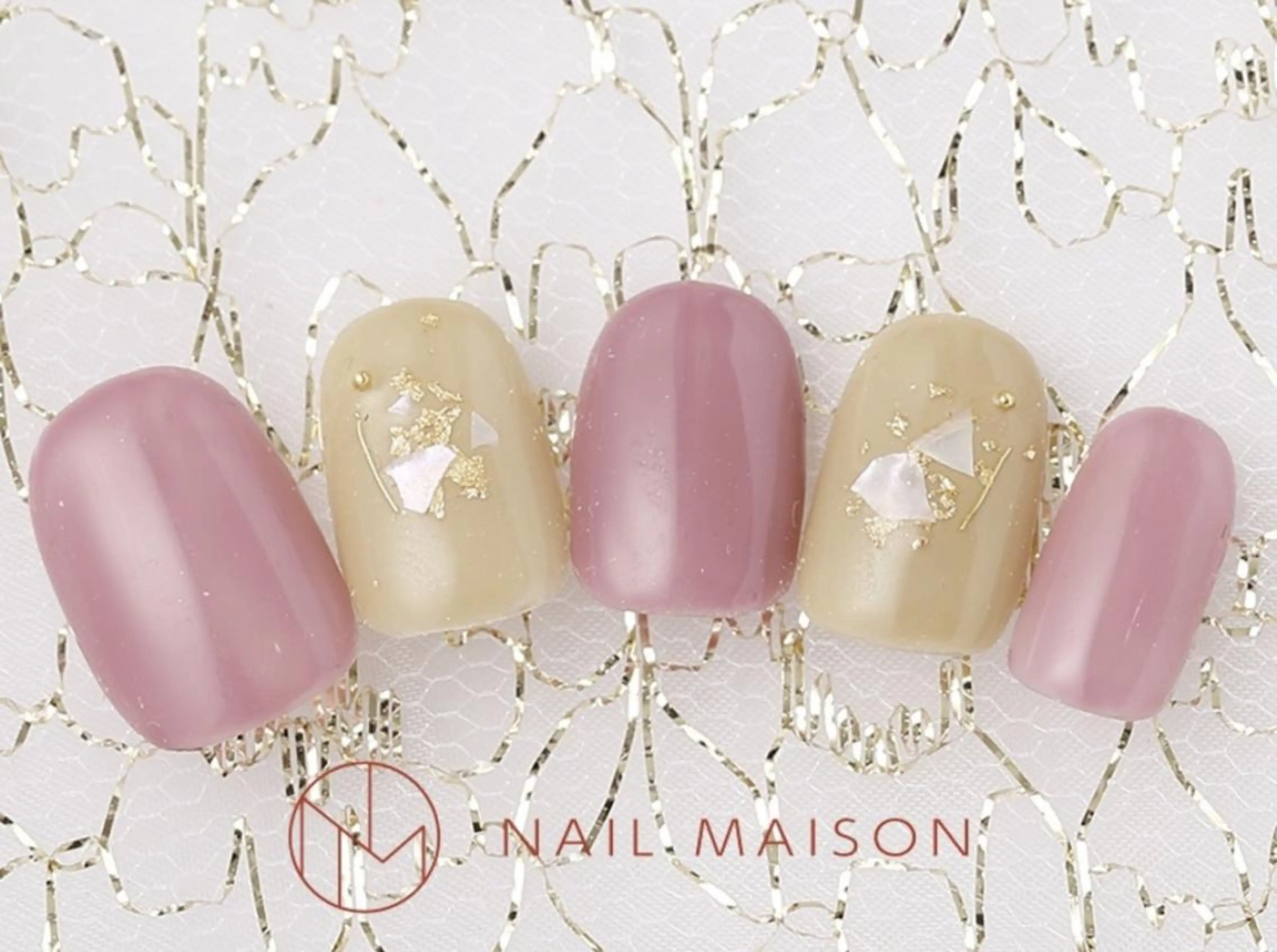 ネイル シンプルネイル YOSHIOKA 有のネイルデザイン