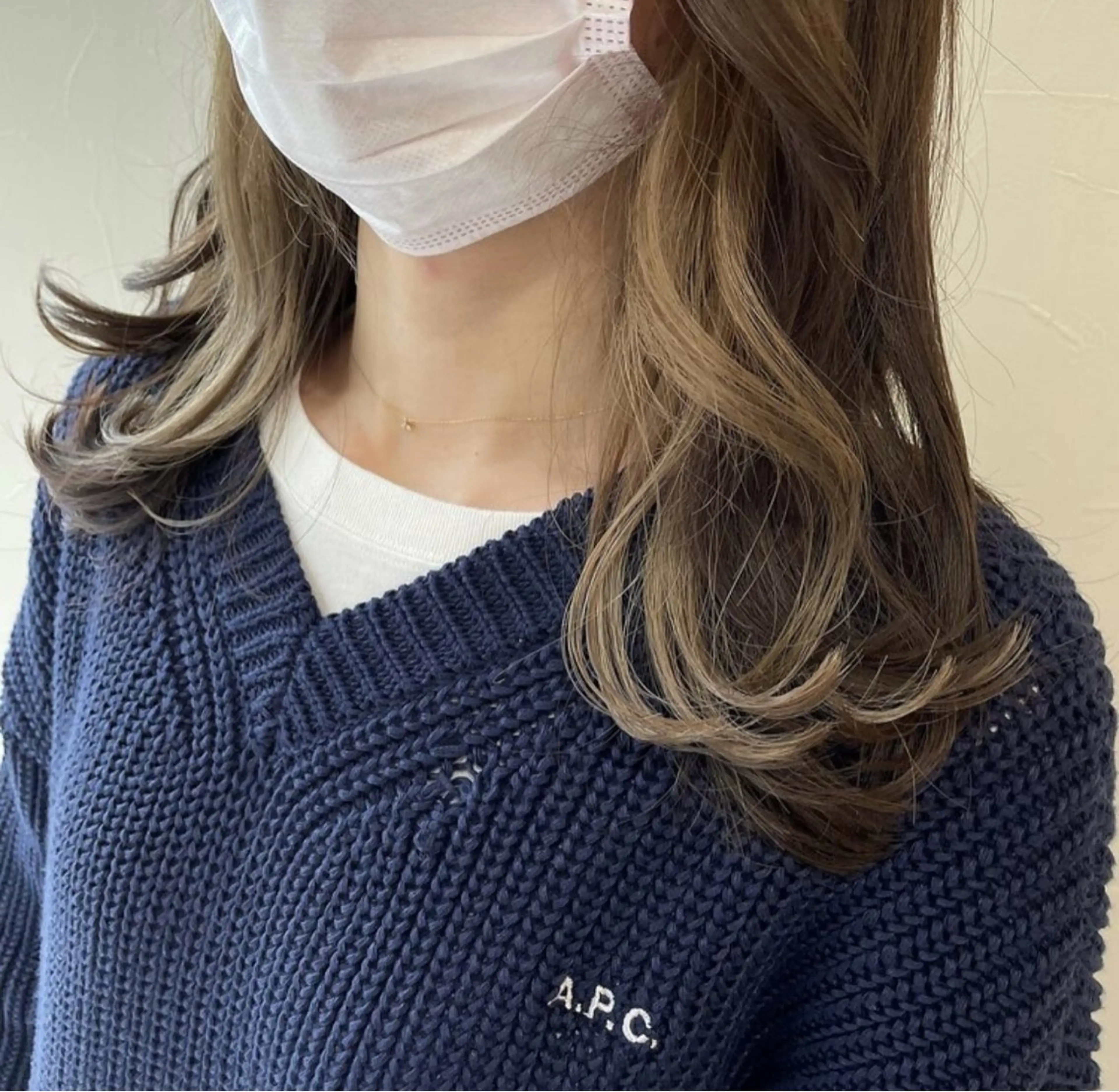 【イヤリングカラー】🌼ケアブリーチ+カラー 🌼¥11980の写真