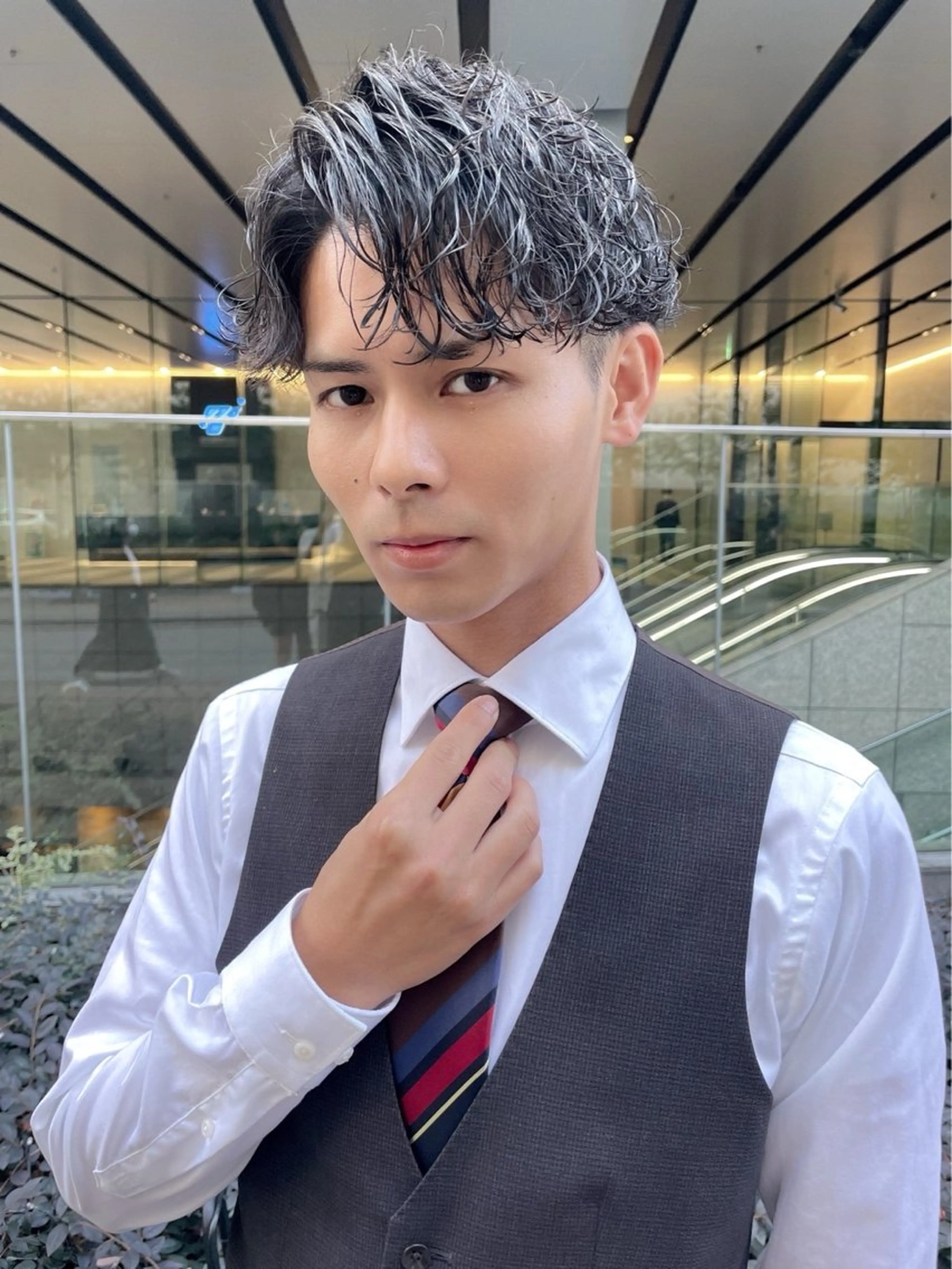 ショート カラー パーマ ヘアアレンジ メンズ ビジネス メンズパーマ スパイラルパーマ メンズ特化酒井翔太 /メンズカット/名駅のヘアスタイル