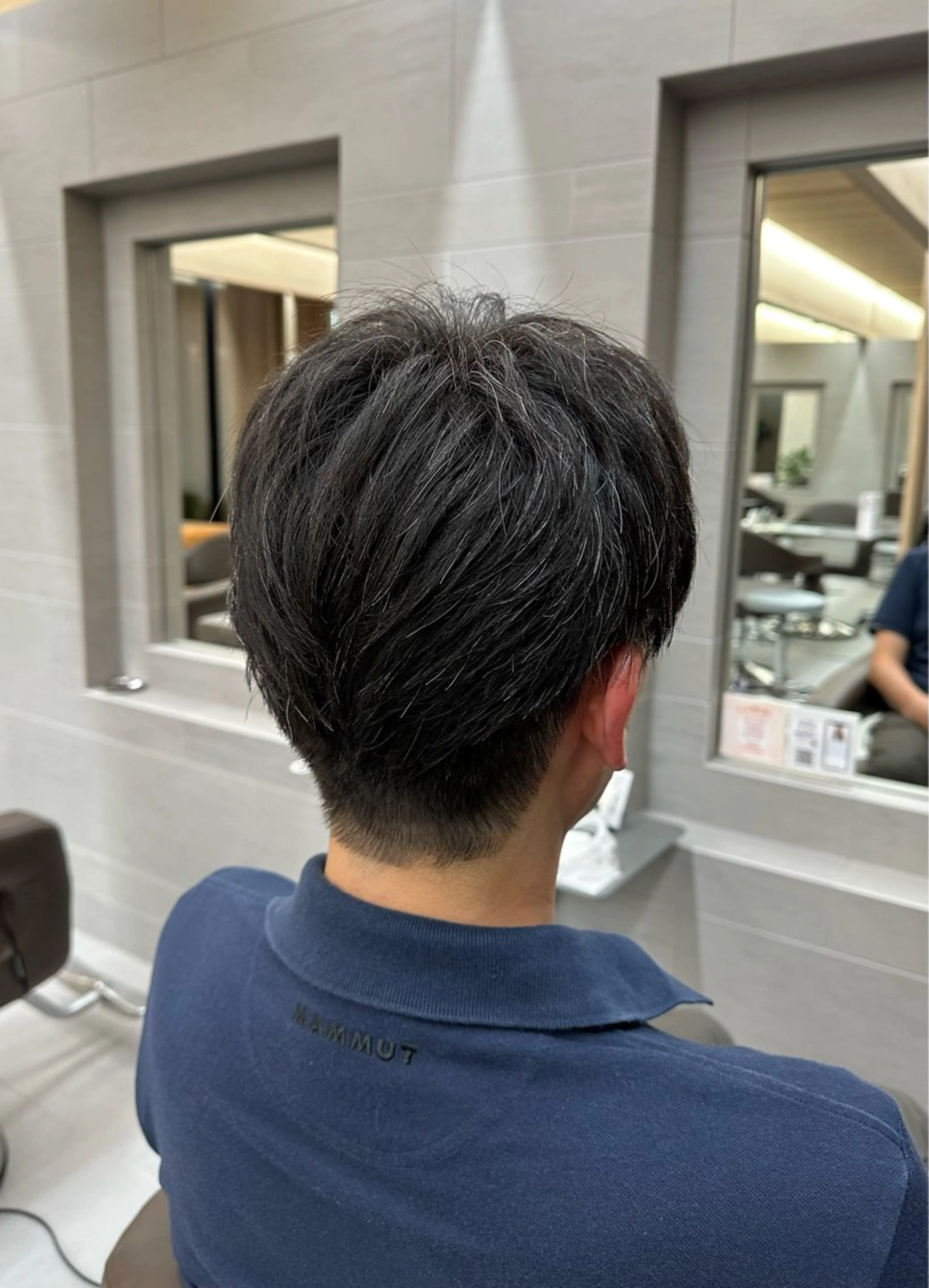 メンズ 近藤 李香のヘアスタイル