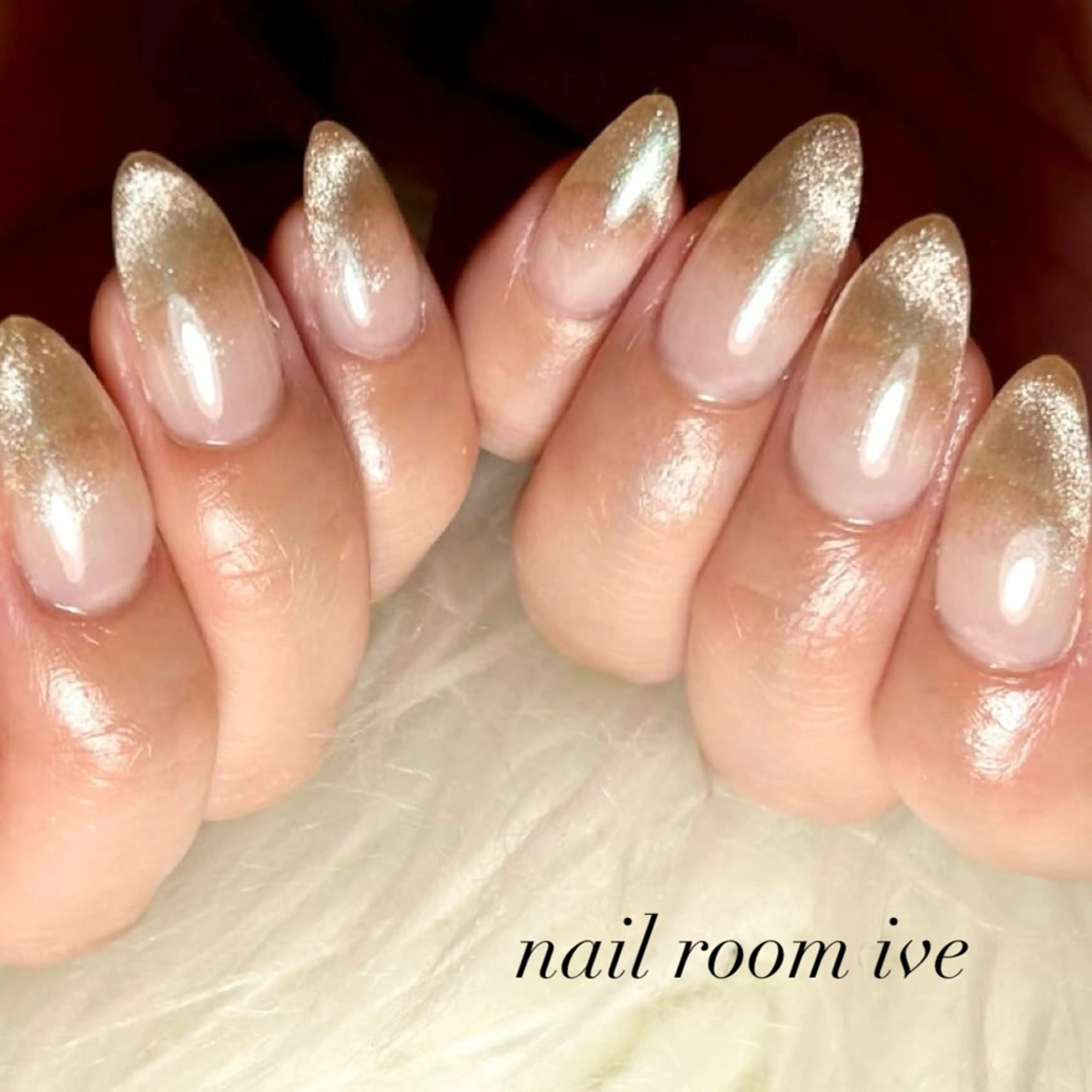 ネイル マグネットネイル nail room IVEのネイルデザイン