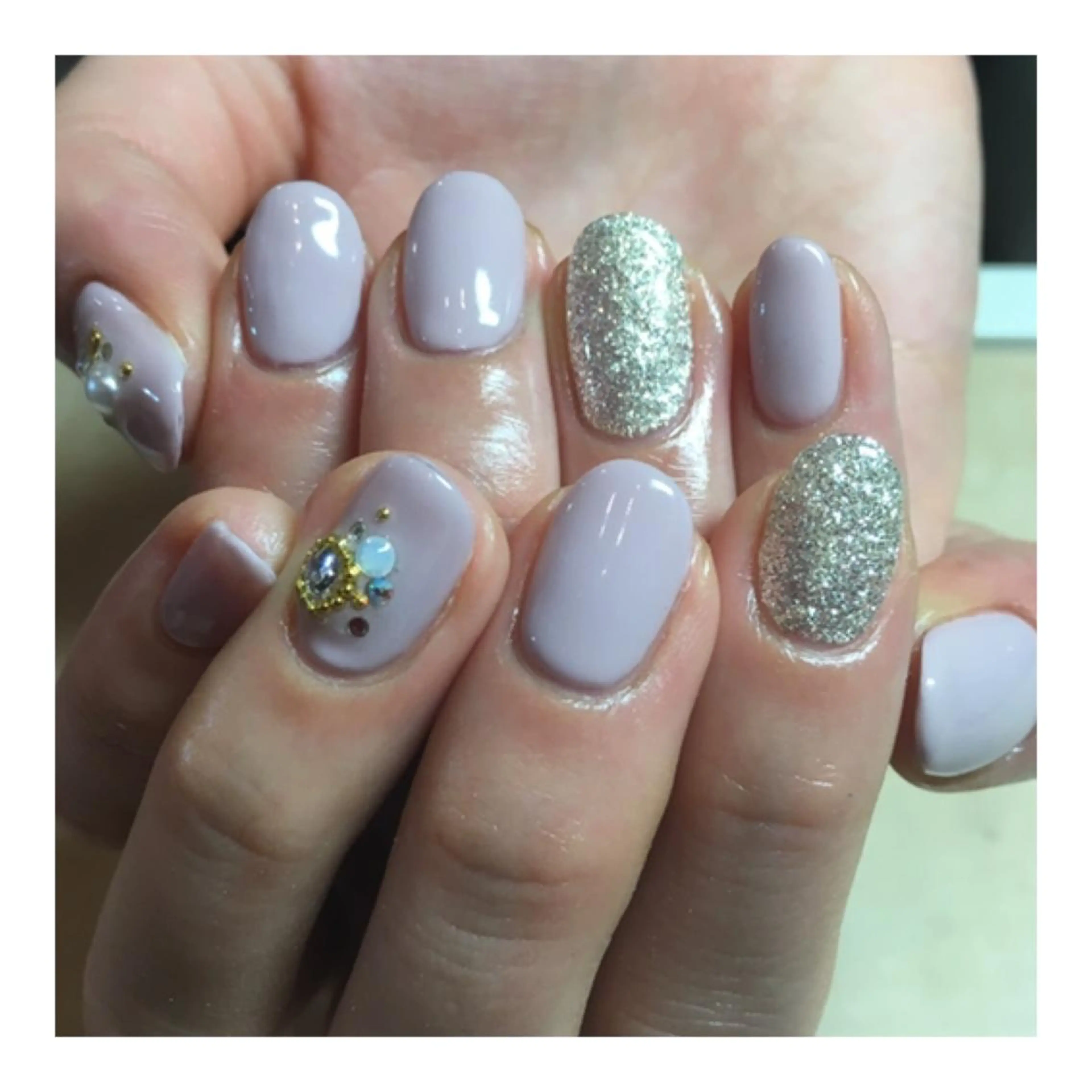 ネイル ラメ(グリッター) ワンカラーネイル アンドルーチェ スクールのマツエク・マツパデザイン