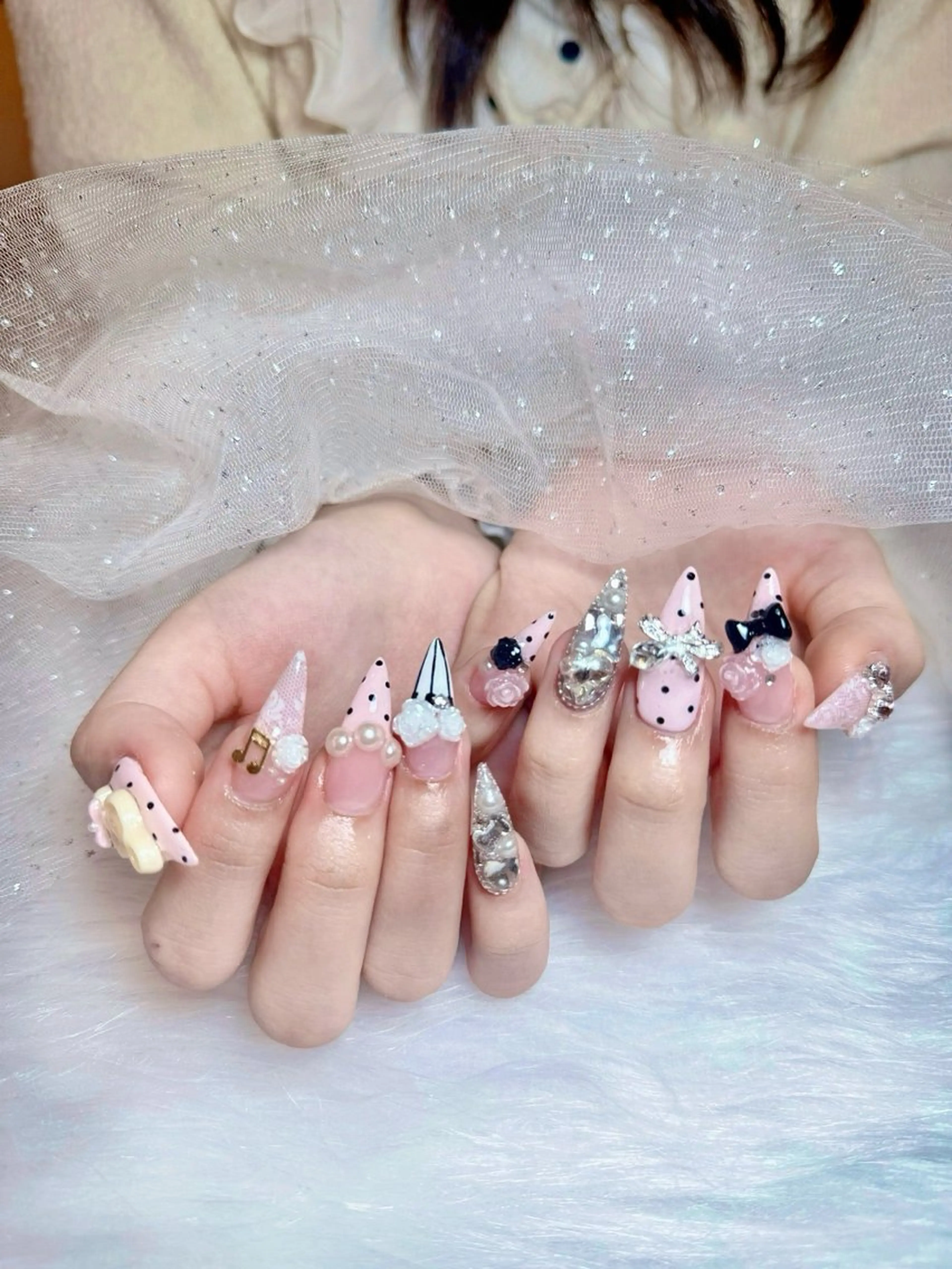ネイル ハンドネイル Queen Nail Salonのネイルデザイン