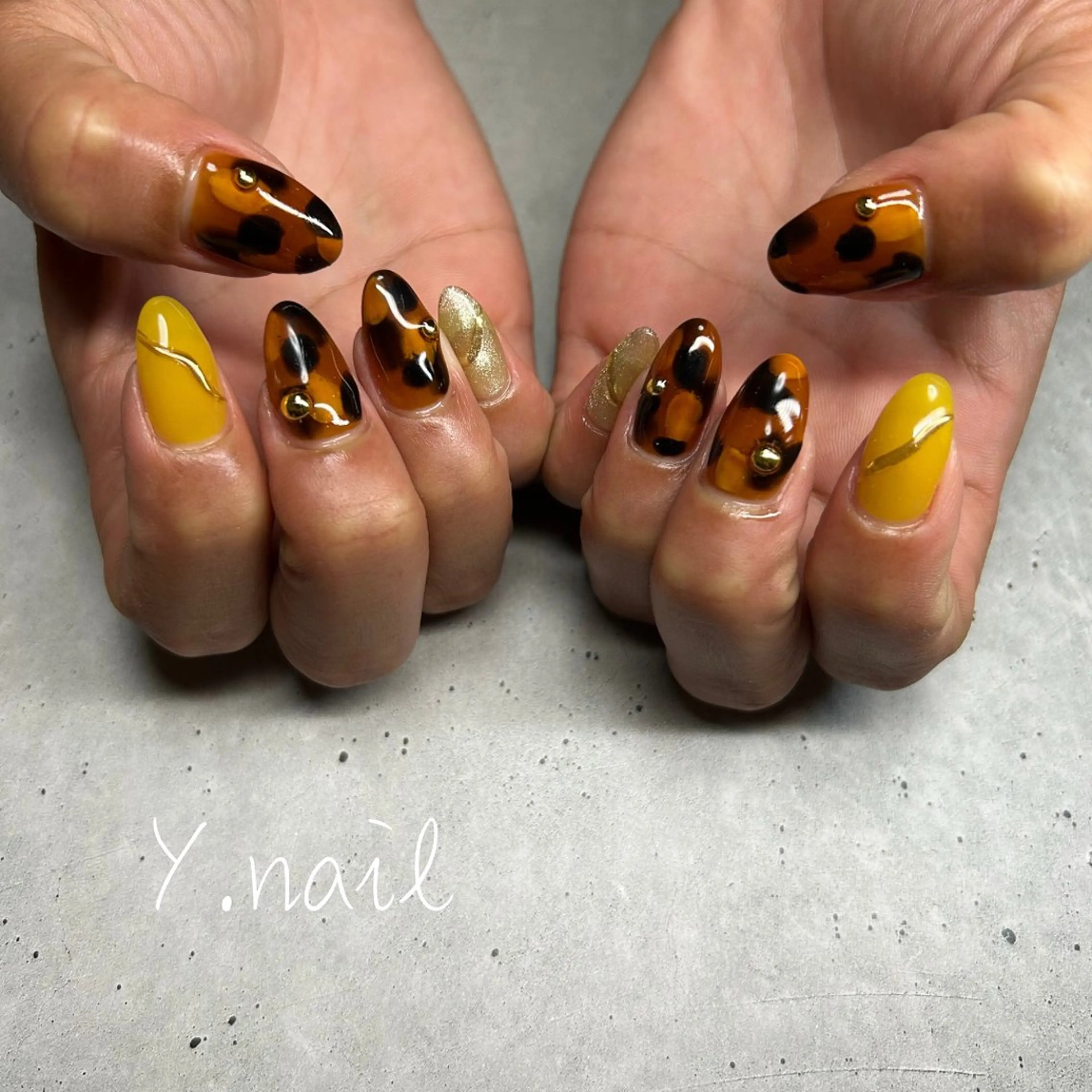 ネイル ハンドネイル Y. nailのネイルデザイン
