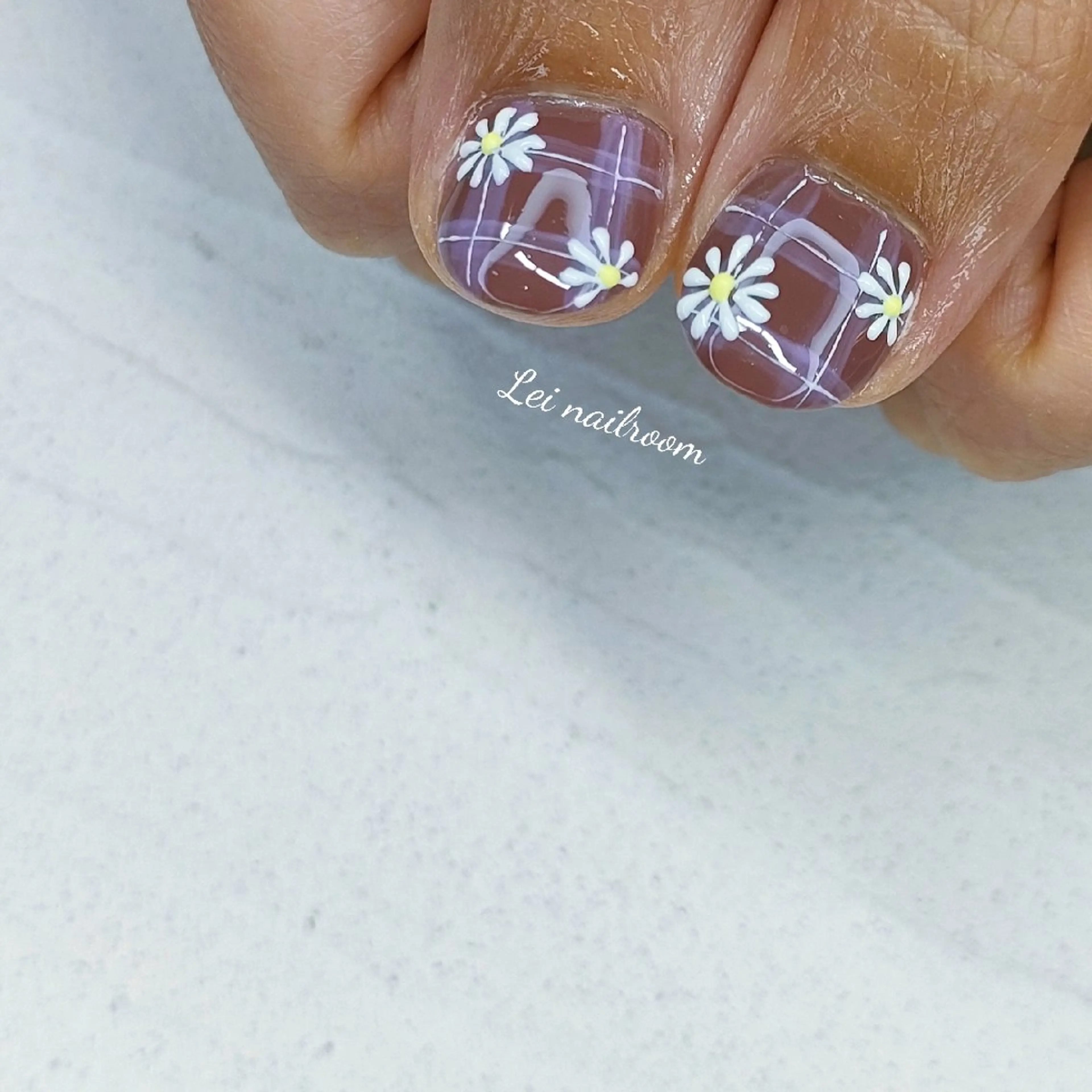 ネイル アートネイル 持ち込み ぷっくりネイル lei🌼 nailroomのネイルデザイン