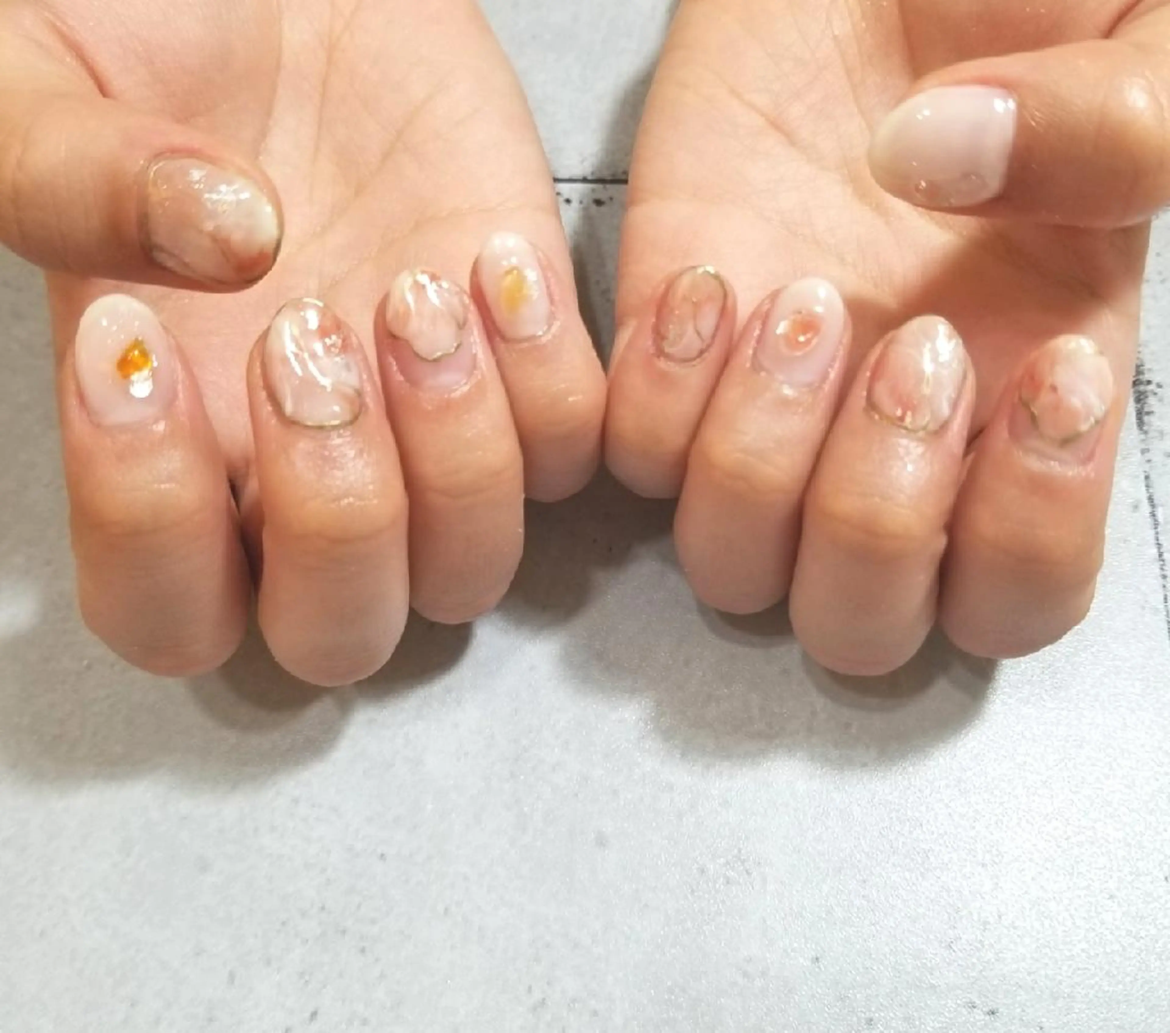 ネイル nijiiro🌈 サトウのネイルデザイン