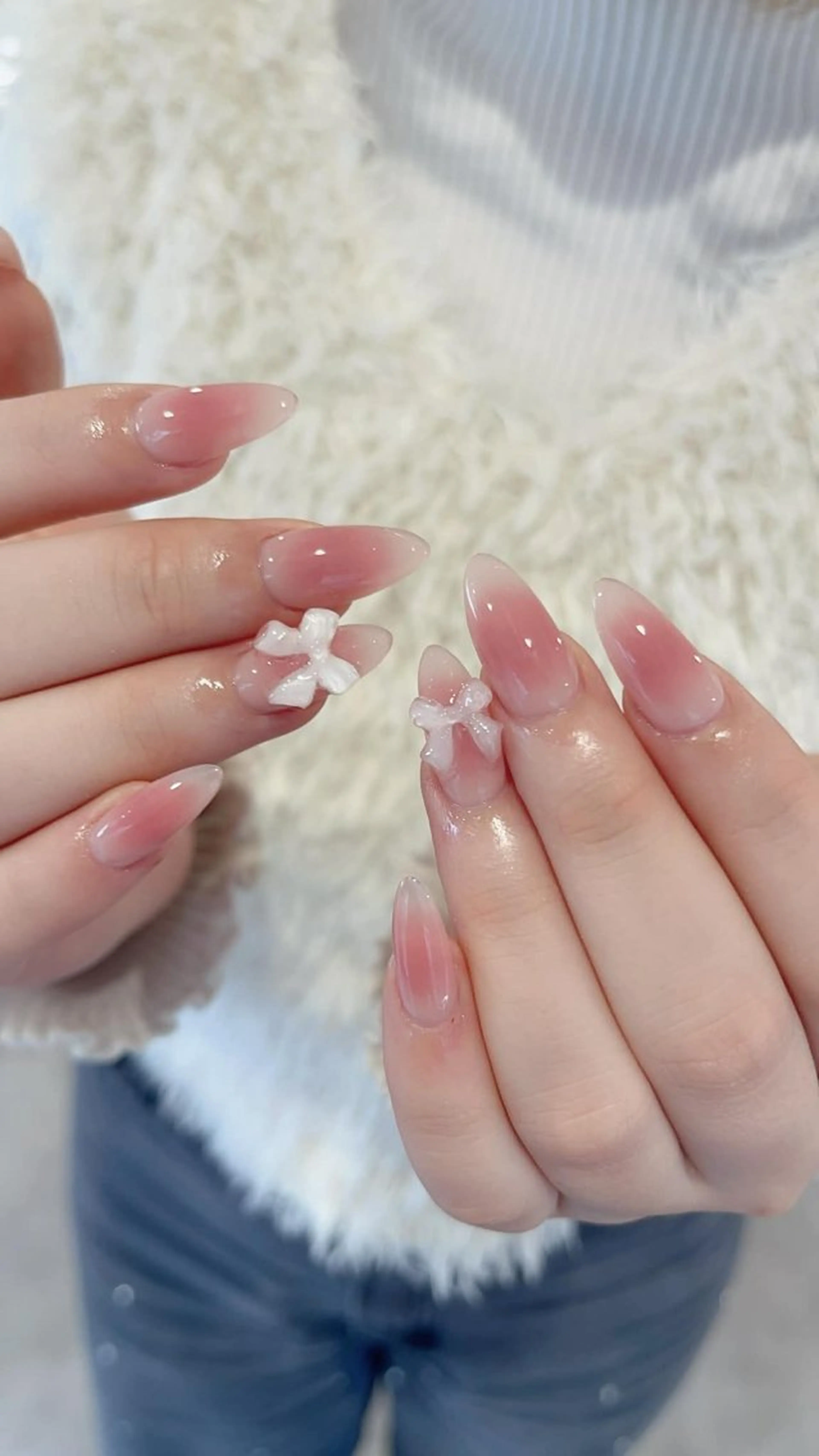 ネイル グラデーション ピンク リボン ハンドネイル ハンドケア Aoi aoiのネイルデザイン