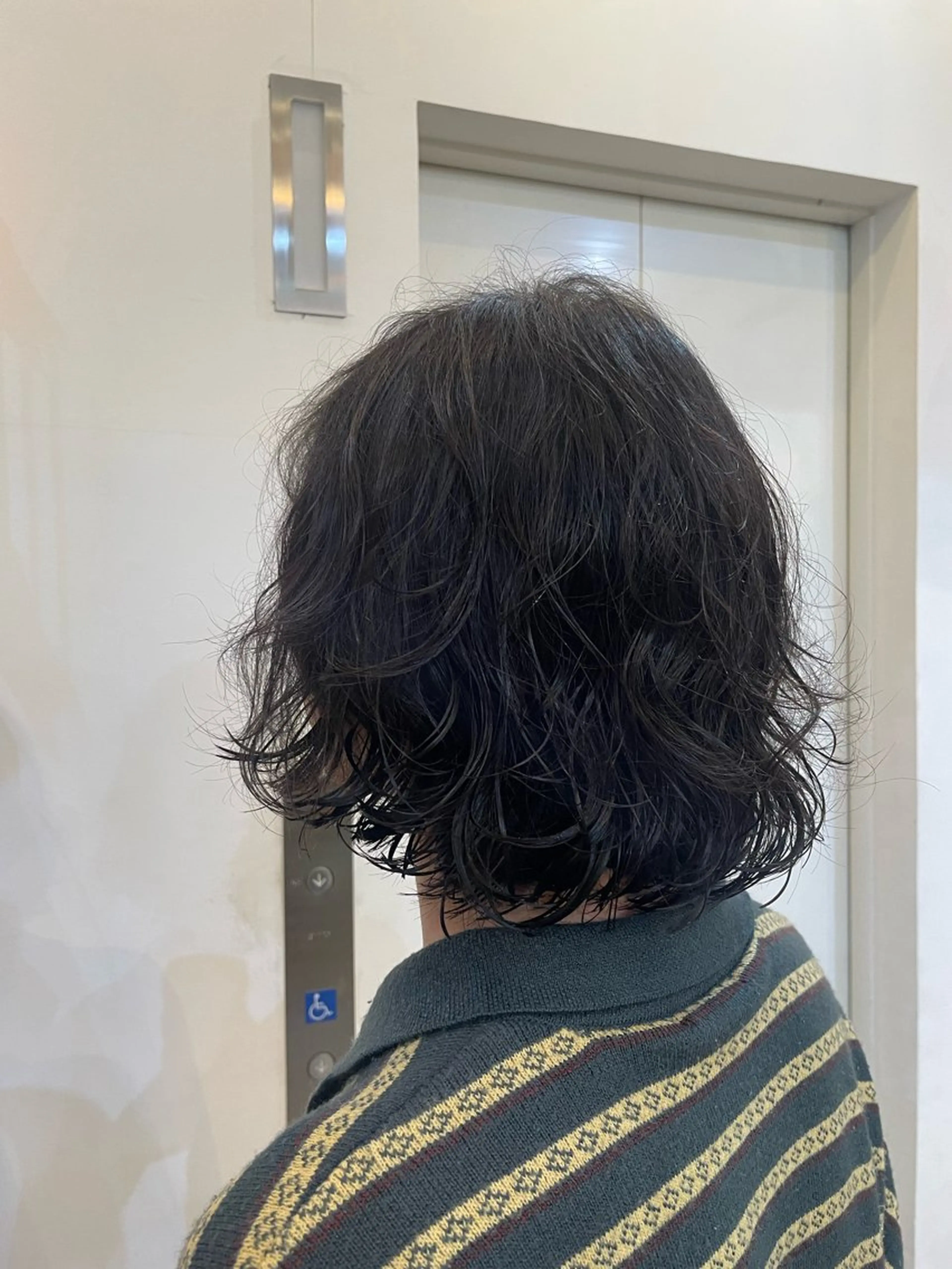 ミディアム パーマ ミディアムパーマ 似合わせカット‪// 鶴我万唯華のヘアスタイル