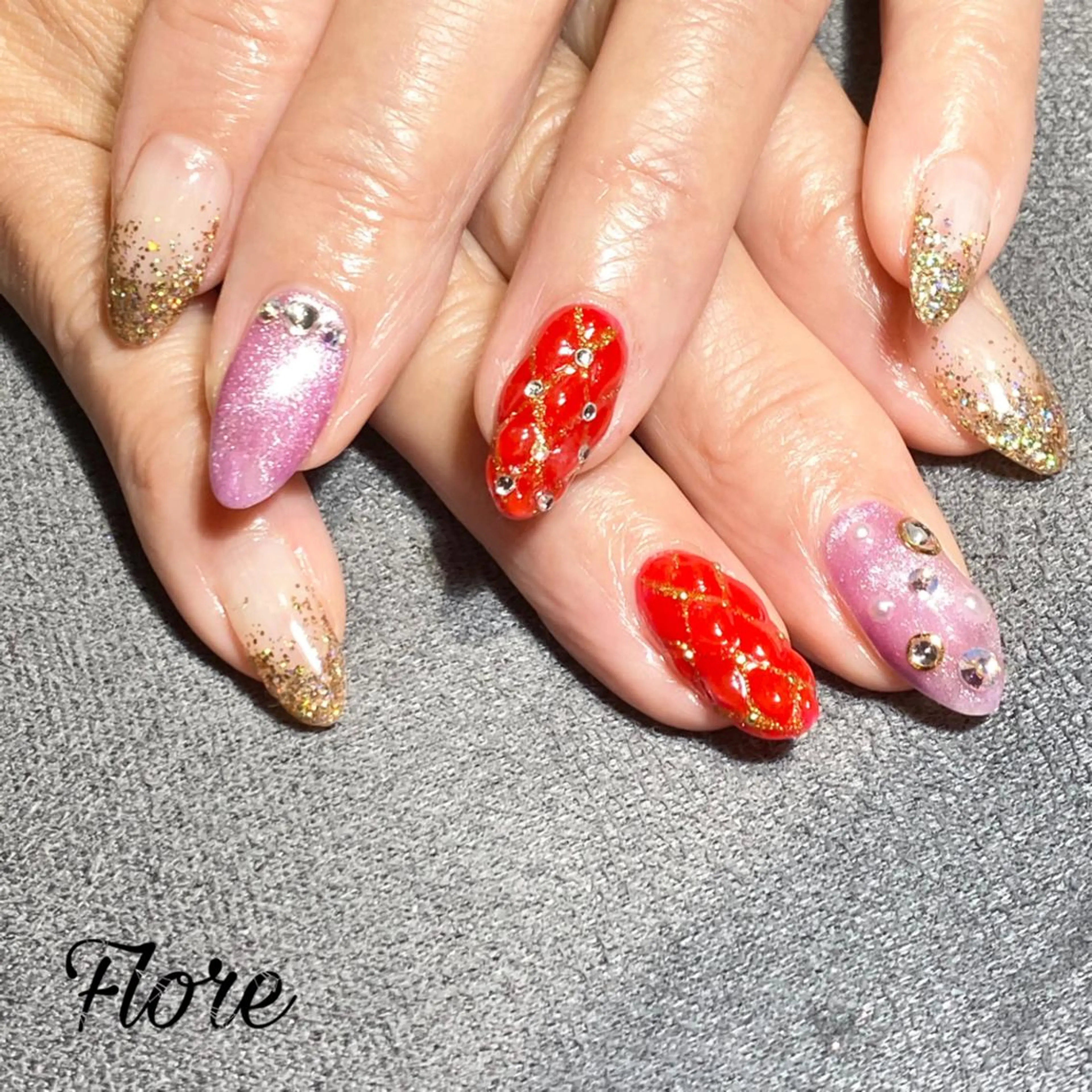 ネイル Flore (フロール)の眉毛・アイブロウイメージ