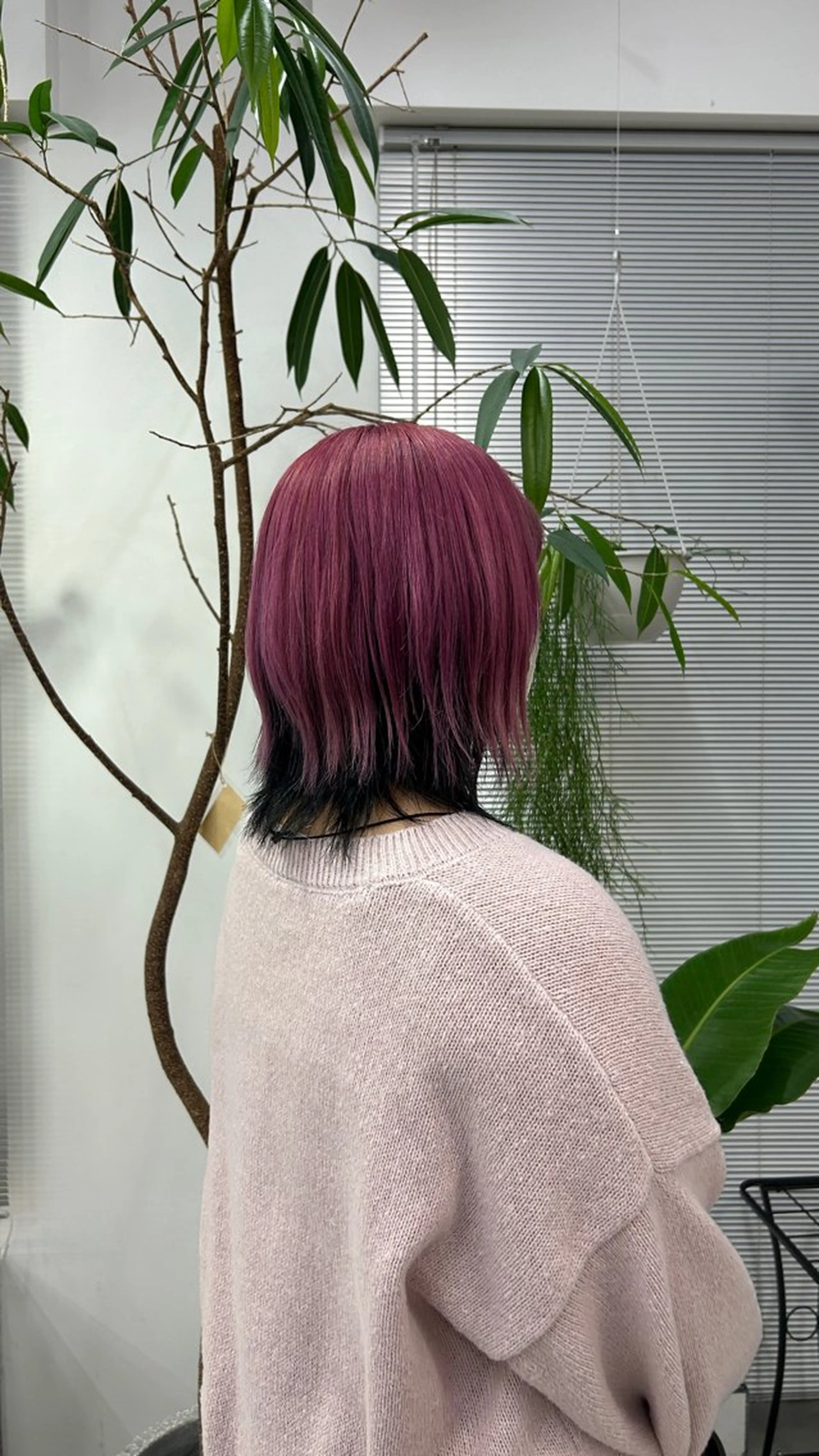 ショート 櫻木李紗/暖色カラー 透明感カラーのヘアスタイル