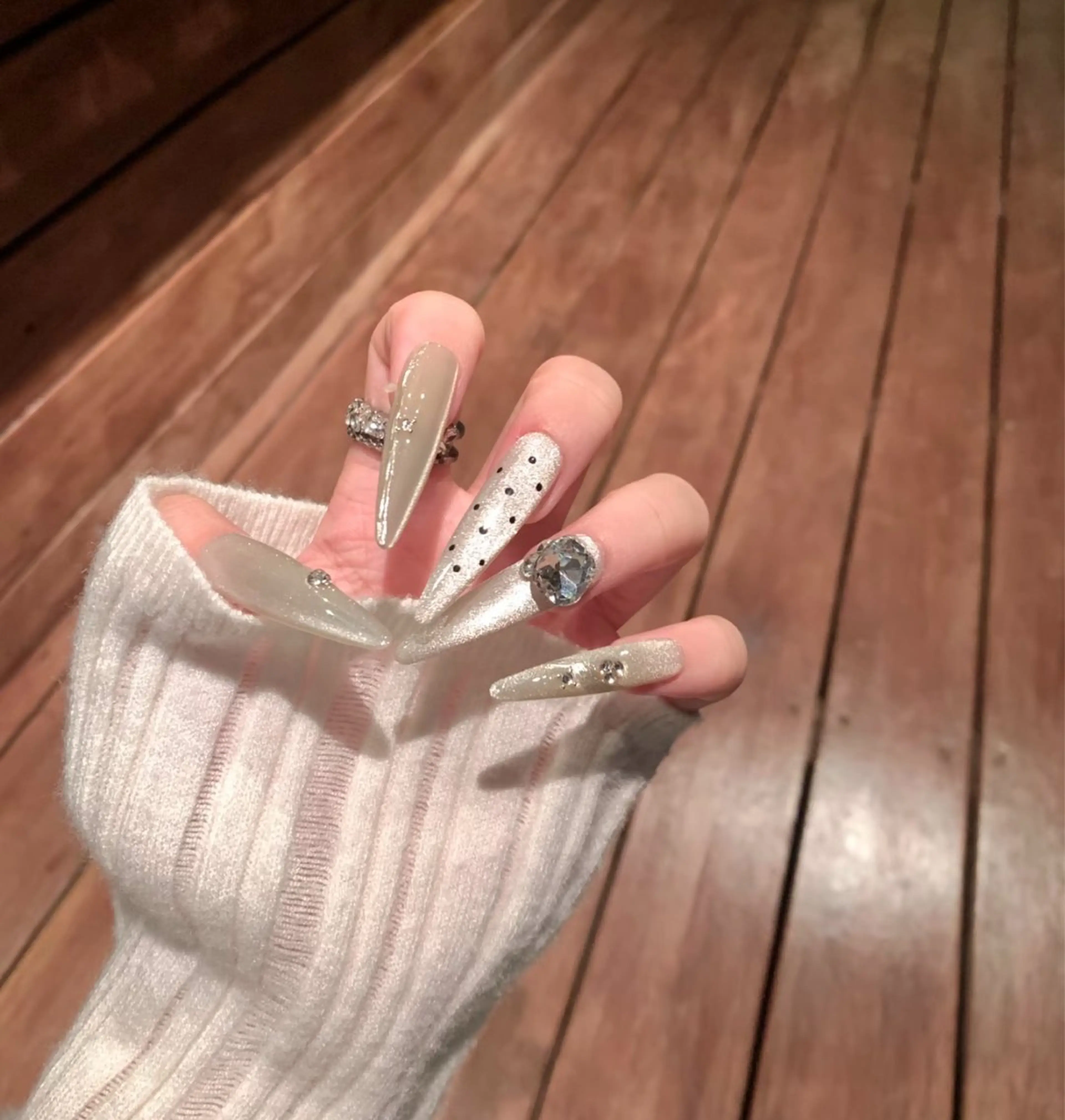 ネイル アートネイル オーロラネイル チークネイル フレンチネイル ガラスフレンチ ハンドネイル 🎀🎀YooLi Nail Salonのネイルデザイン