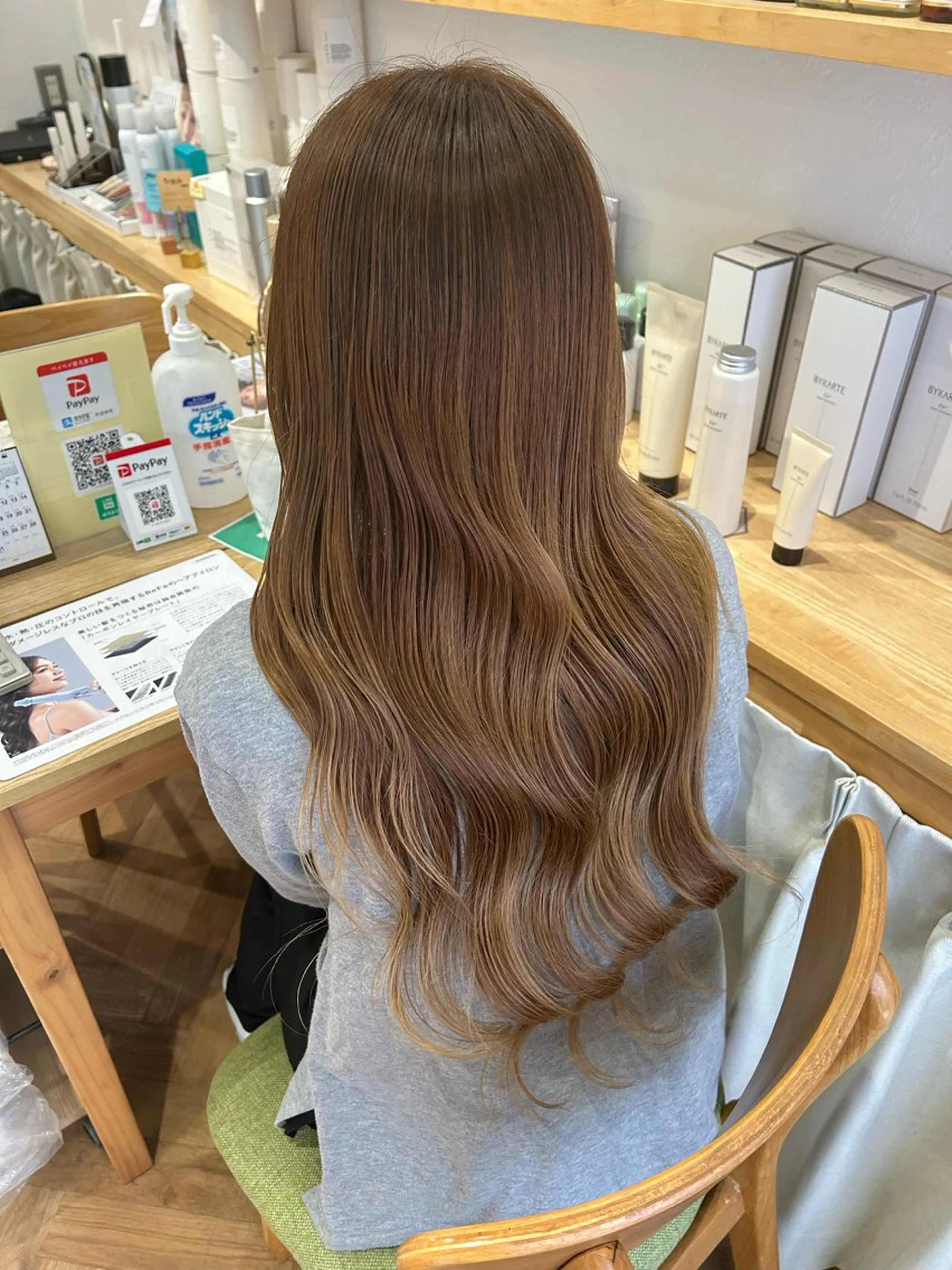 ロング カラー ベージュカラー ヘアカラー merc.🕊大西‎ 香瑚のヘアスタイル