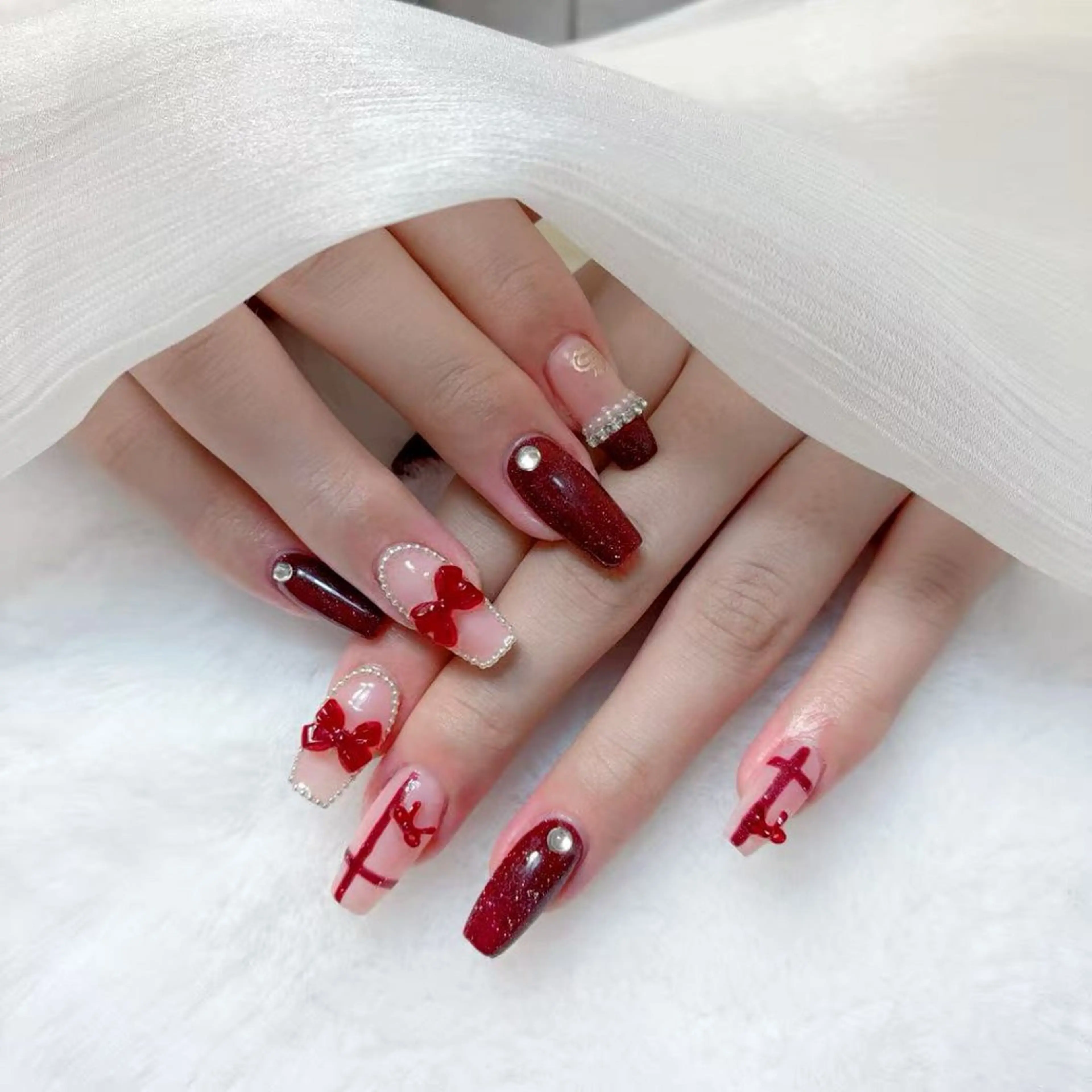 ネイル アニマル柄 アートネイル チークネイル フラッシュネイル フットネイル ハンドネイル B·U Nail大宮 長さだし専門店のネイルデザイン