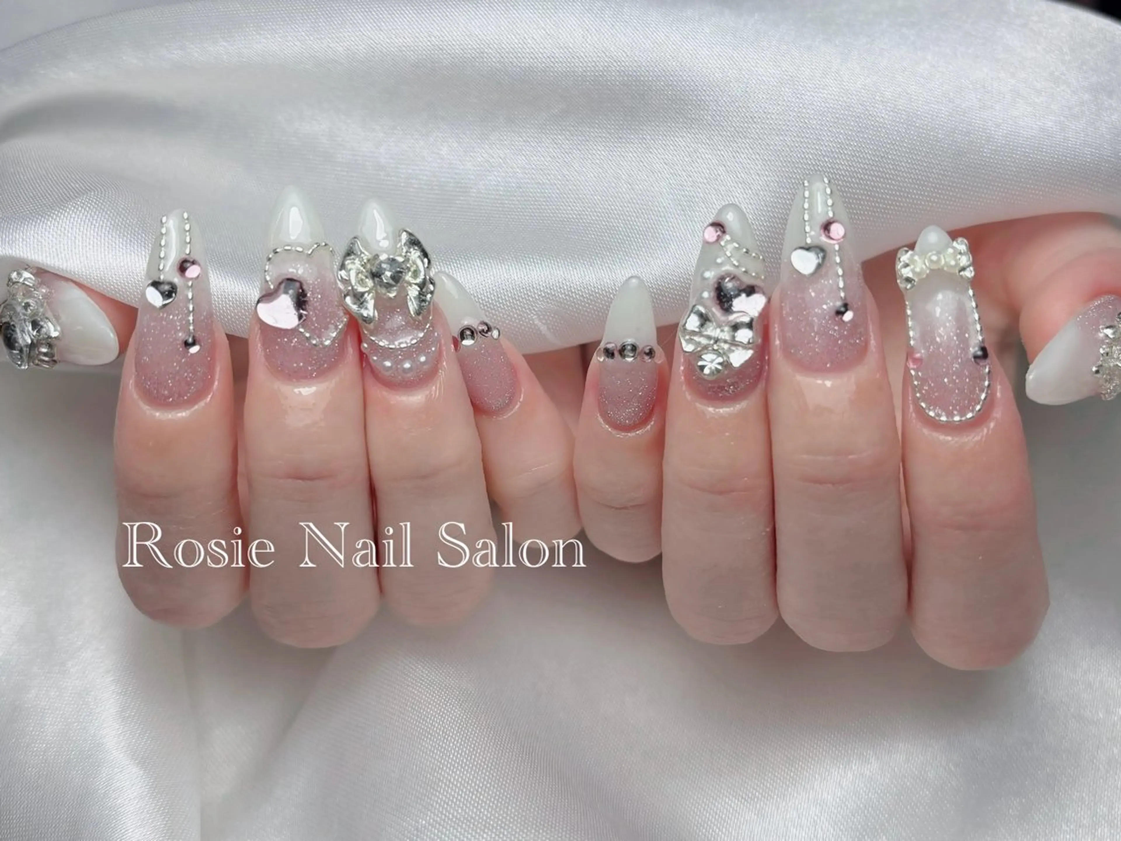 ネイル Rosie Nail サロン南越谷のネイルデザイン