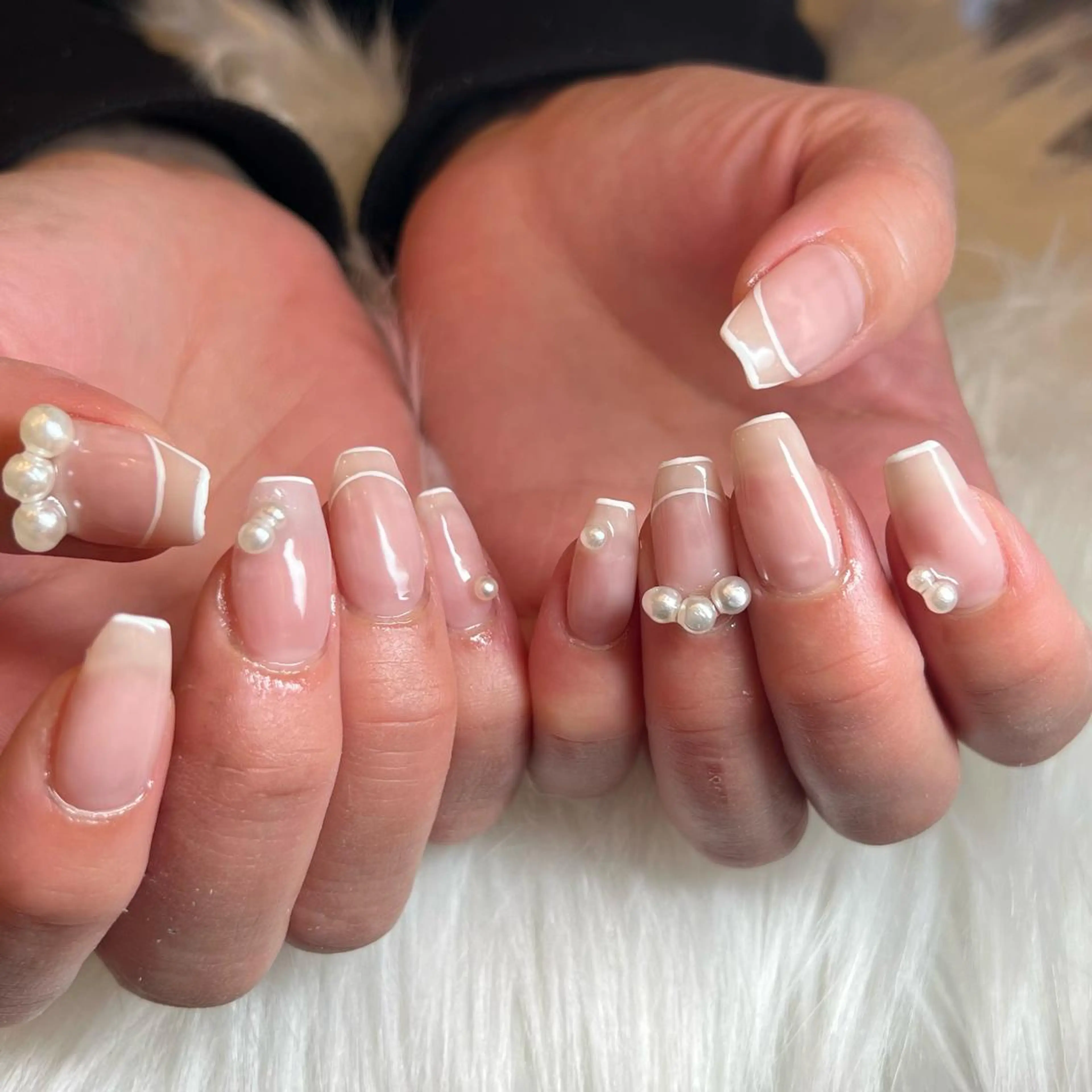 ネイル フレンチネイル 藤本 楓のネイルデザイン