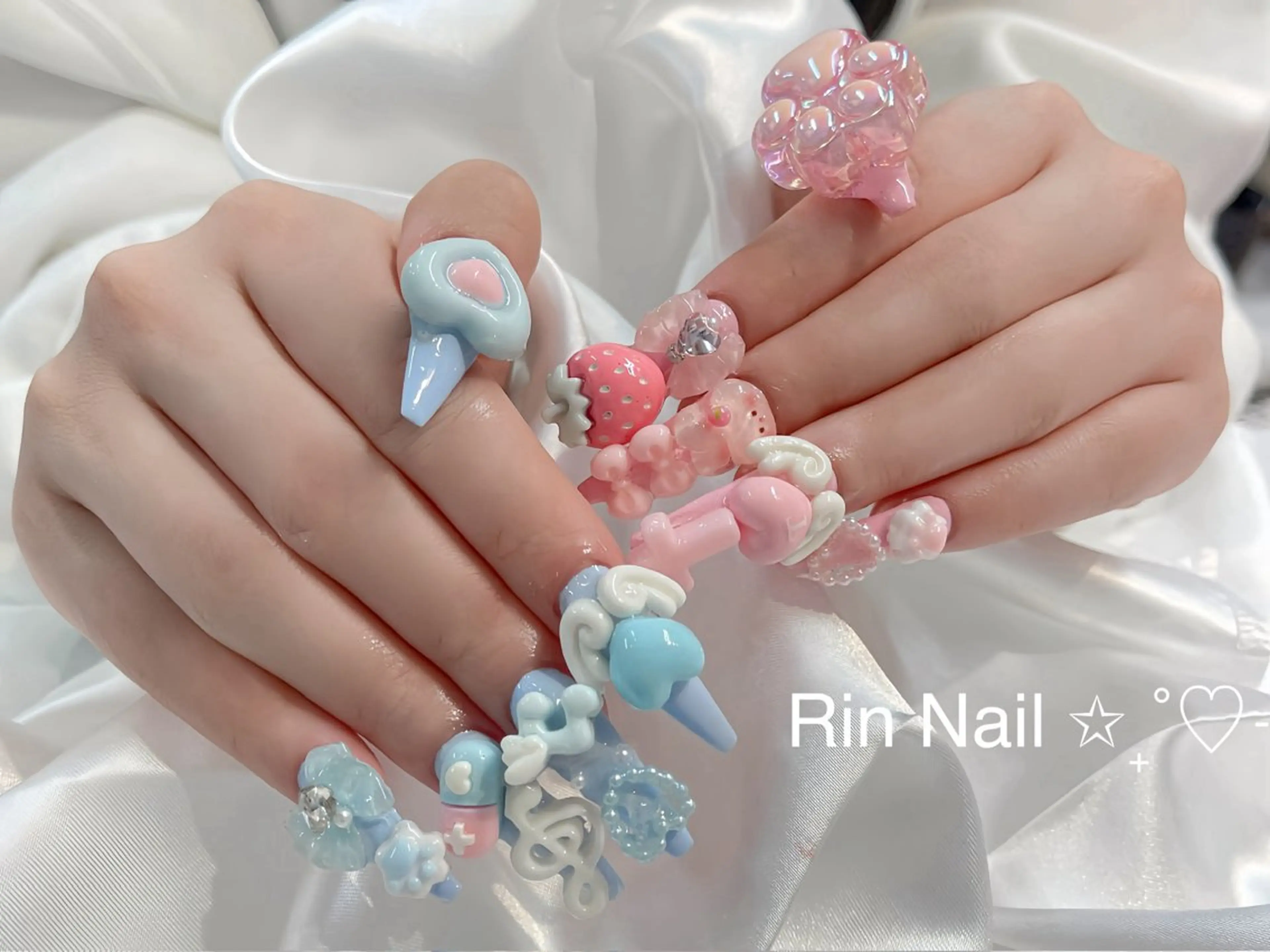 ネイル アートネイル ロングネイル ニュアンスネイル スカルプネイル ネイルチップ ハンドネイル Rin Nail 新大久保店のネイルデザイン