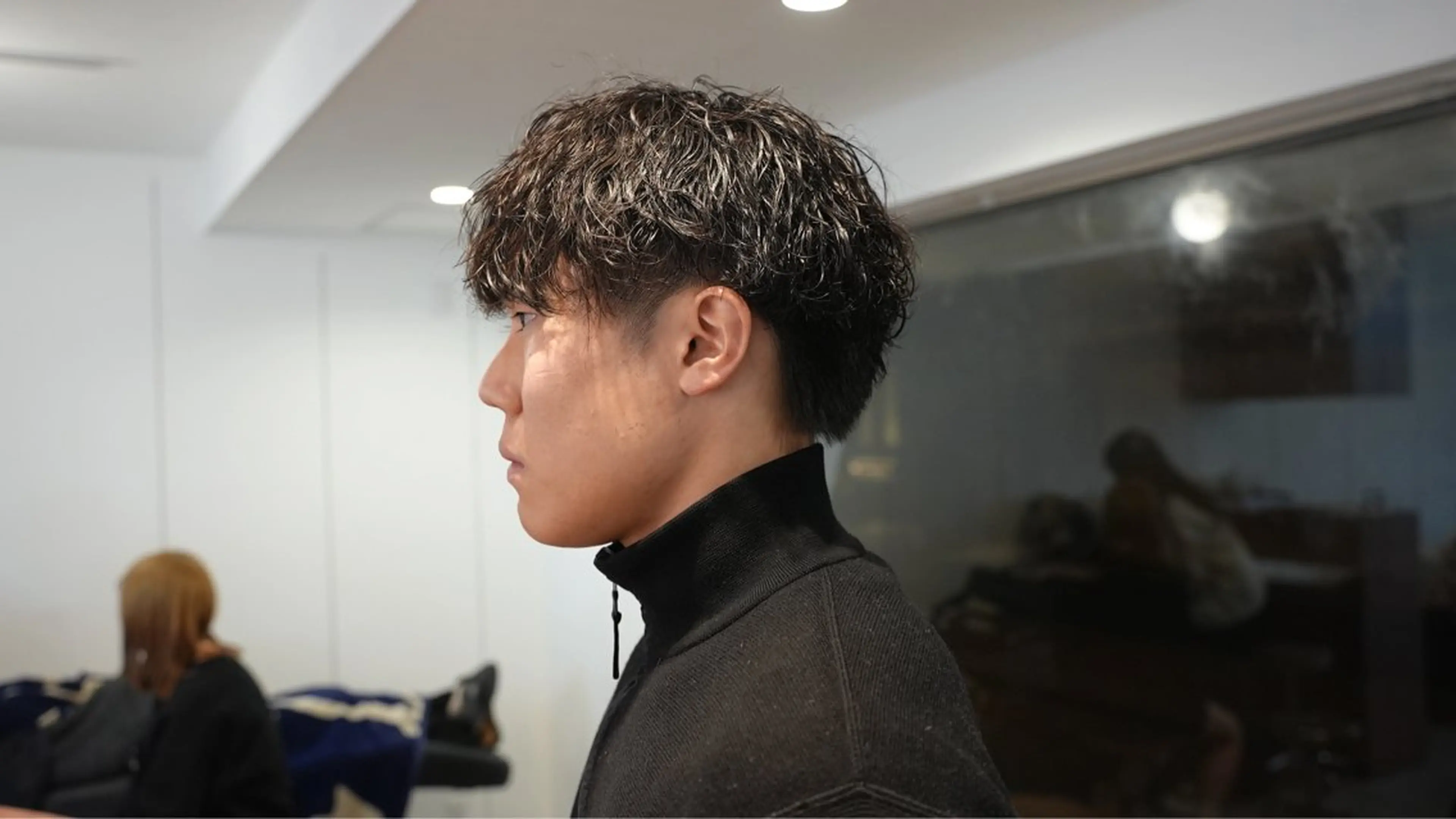 メンズ 波巻きパーマ カット パーマ ARATA / tap/県庁近くのヘアスタイル