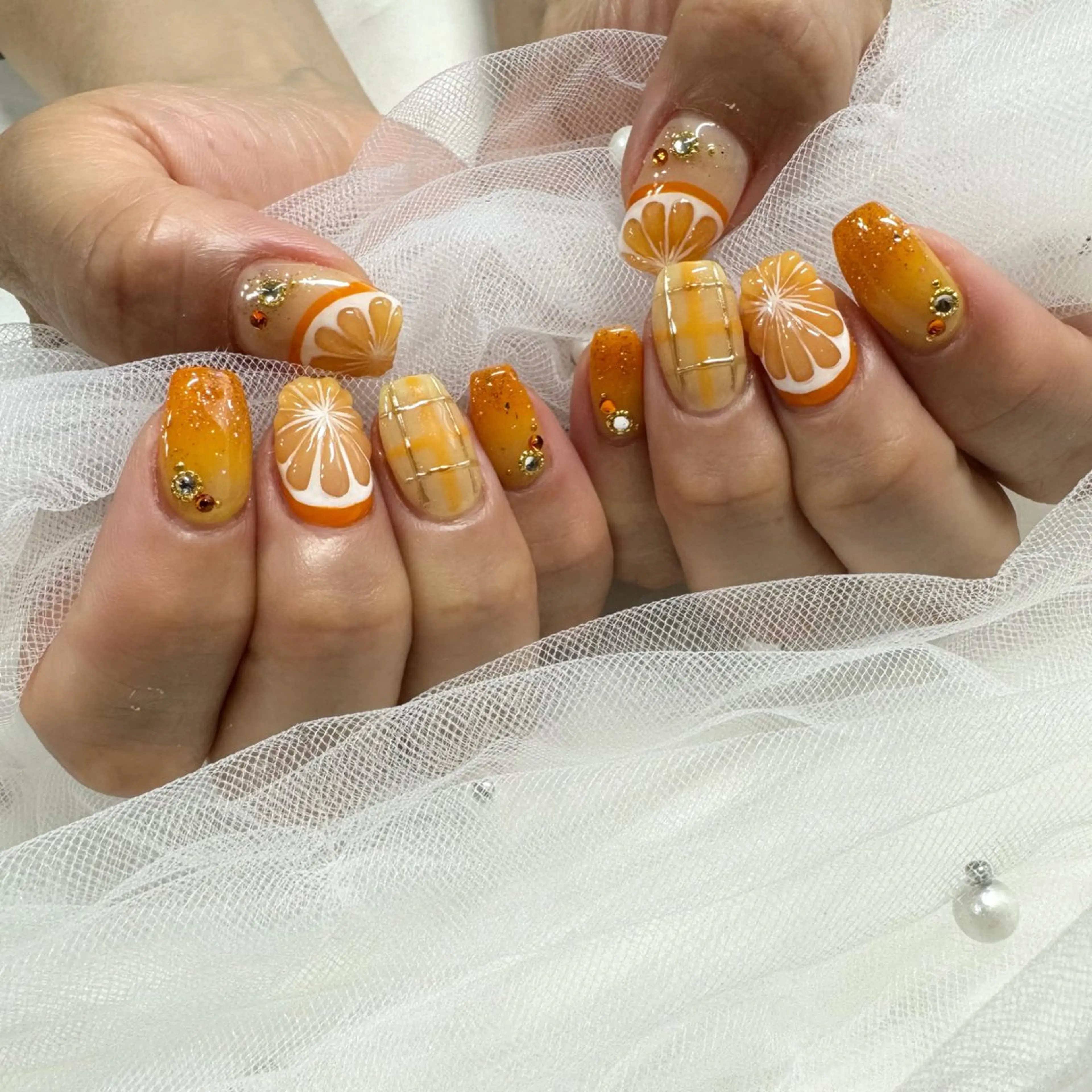 ネイル ジェルネイル 東 千夏のネイルデザイン