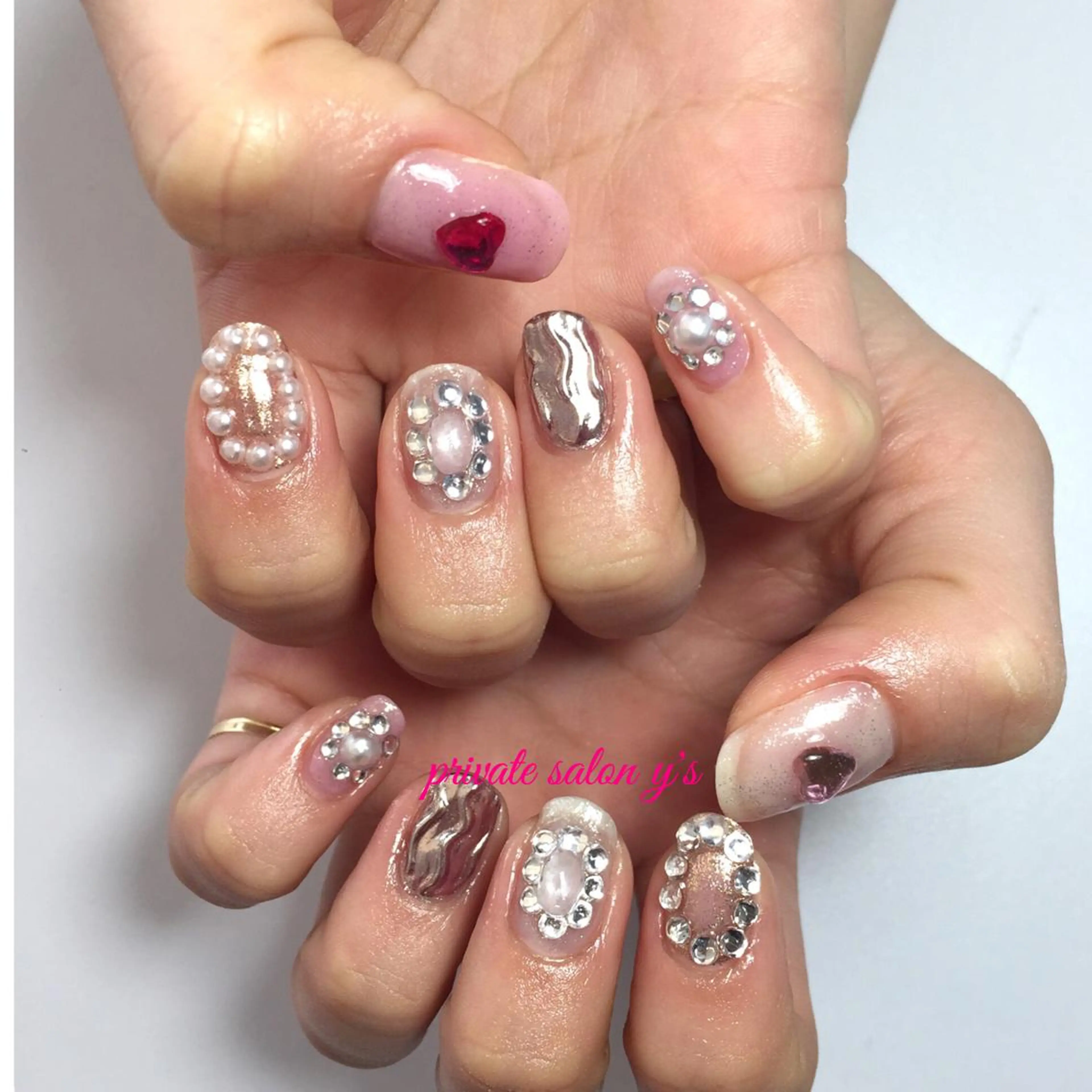 ネイル y' sのネイルデザイン