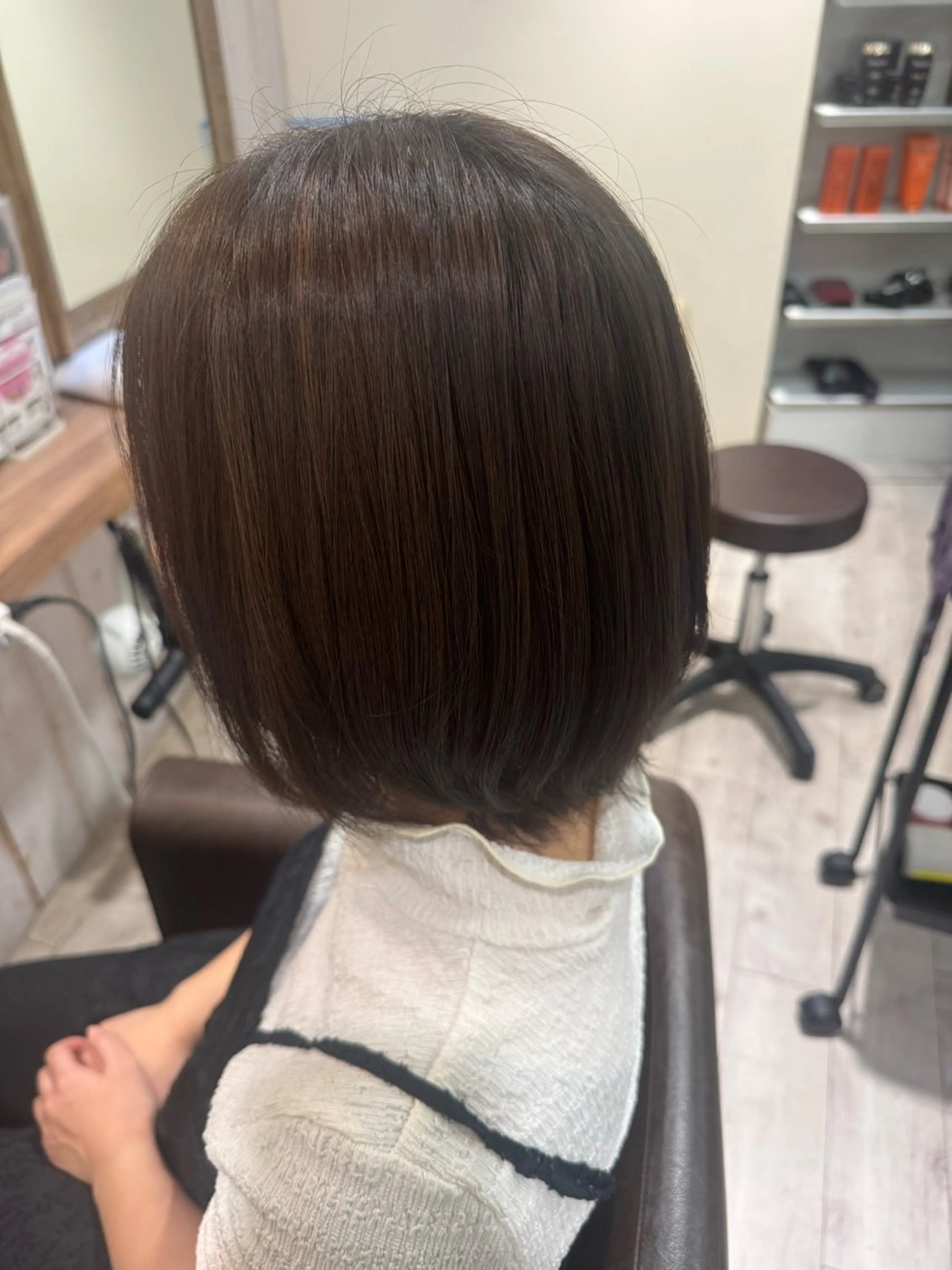 ボブカット+トリートメントの写真