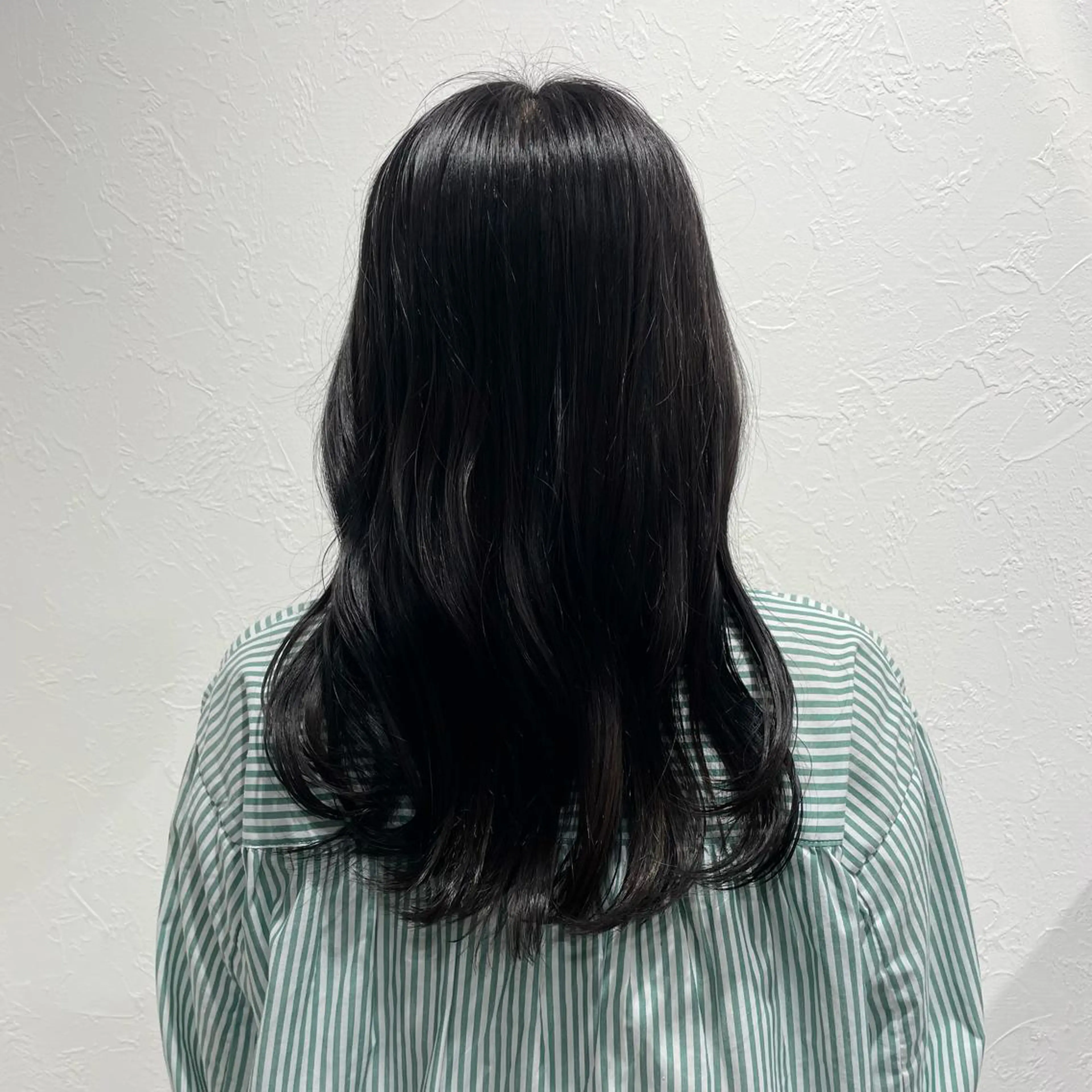 セミロング カラー カット トリートメント shiho .のヘアスタイル