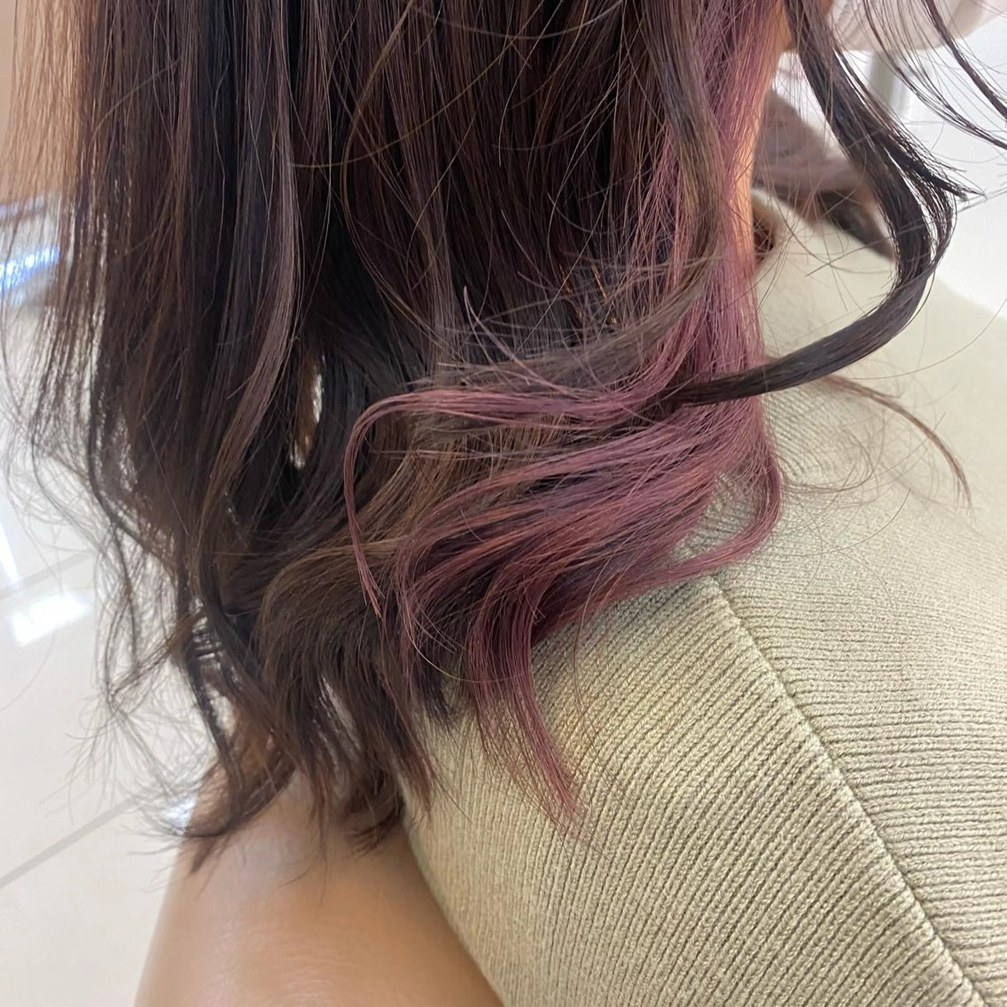 ミディアム シールエクステ✨️韓 国羽エクステ🪽和希のヘアスタイル