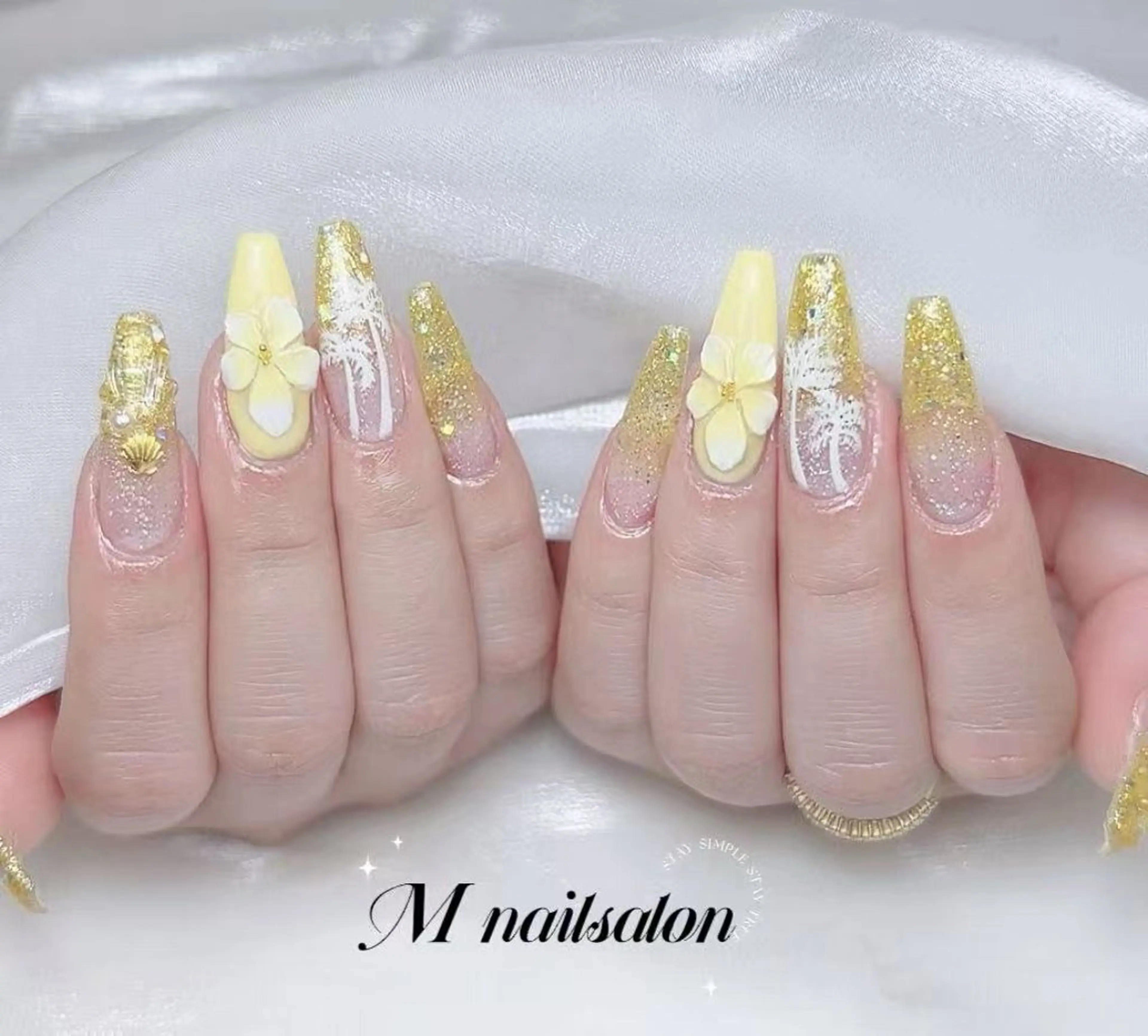 ネイル M🌷nail 長さだし専門店のネイルデザイン