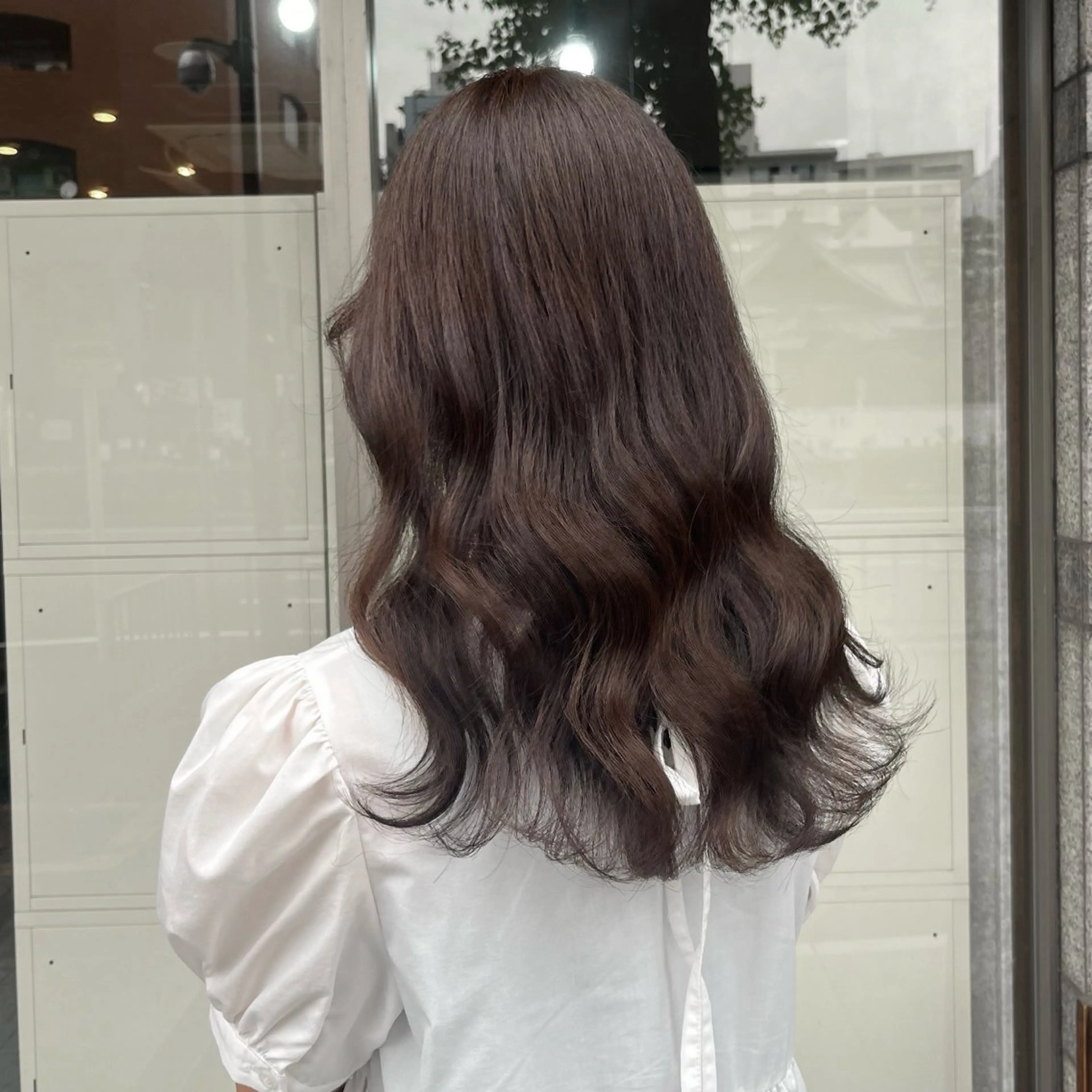 ロング カラー 透明感カラー ラベンダーカラー 平野 優菜 / minim 艶カラーのヘアスタイル