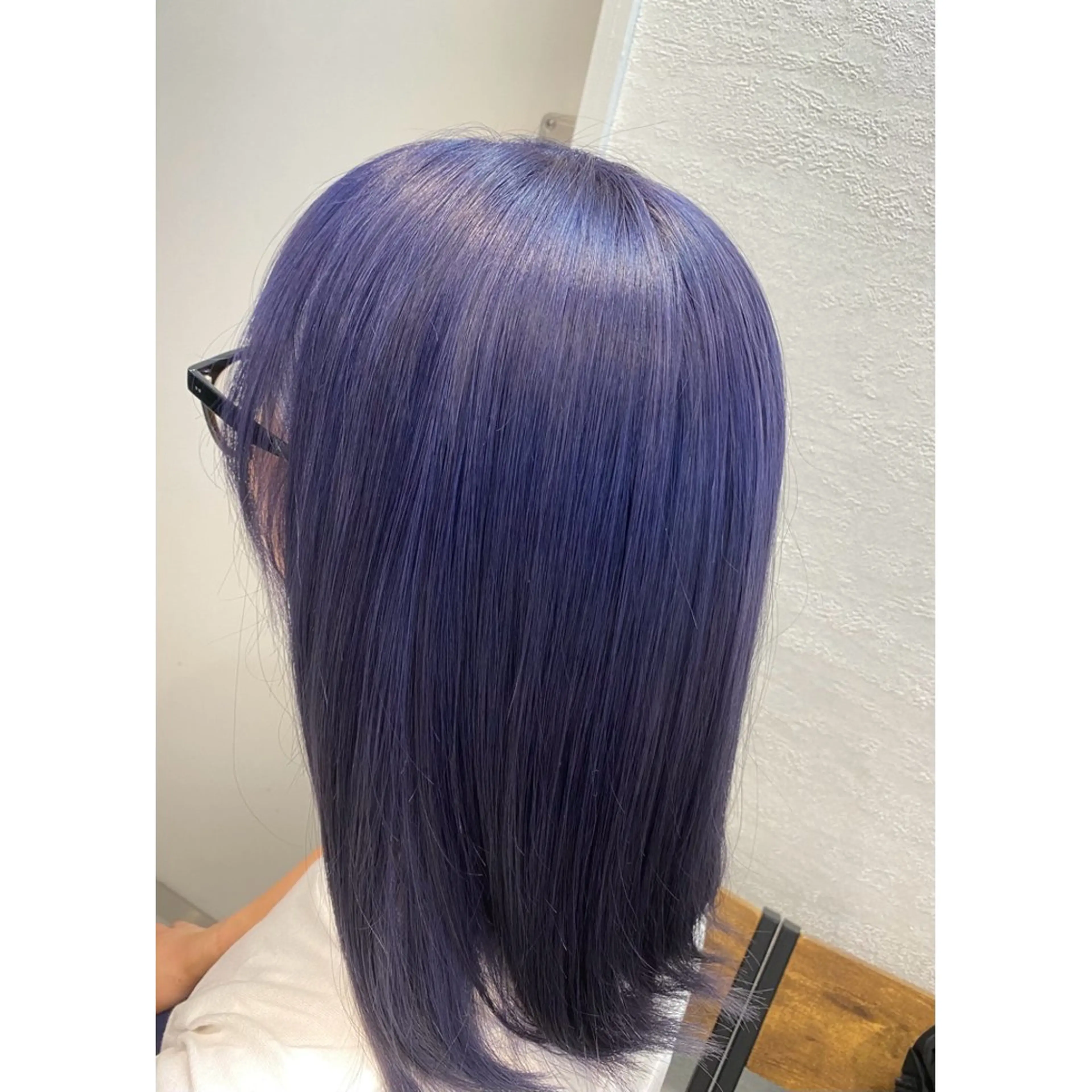 ミディアム カラー ヘアアレンジ ブリーチ ラベンダーカラー カット ヘアカラー 小國 綾かのヘアスタイル