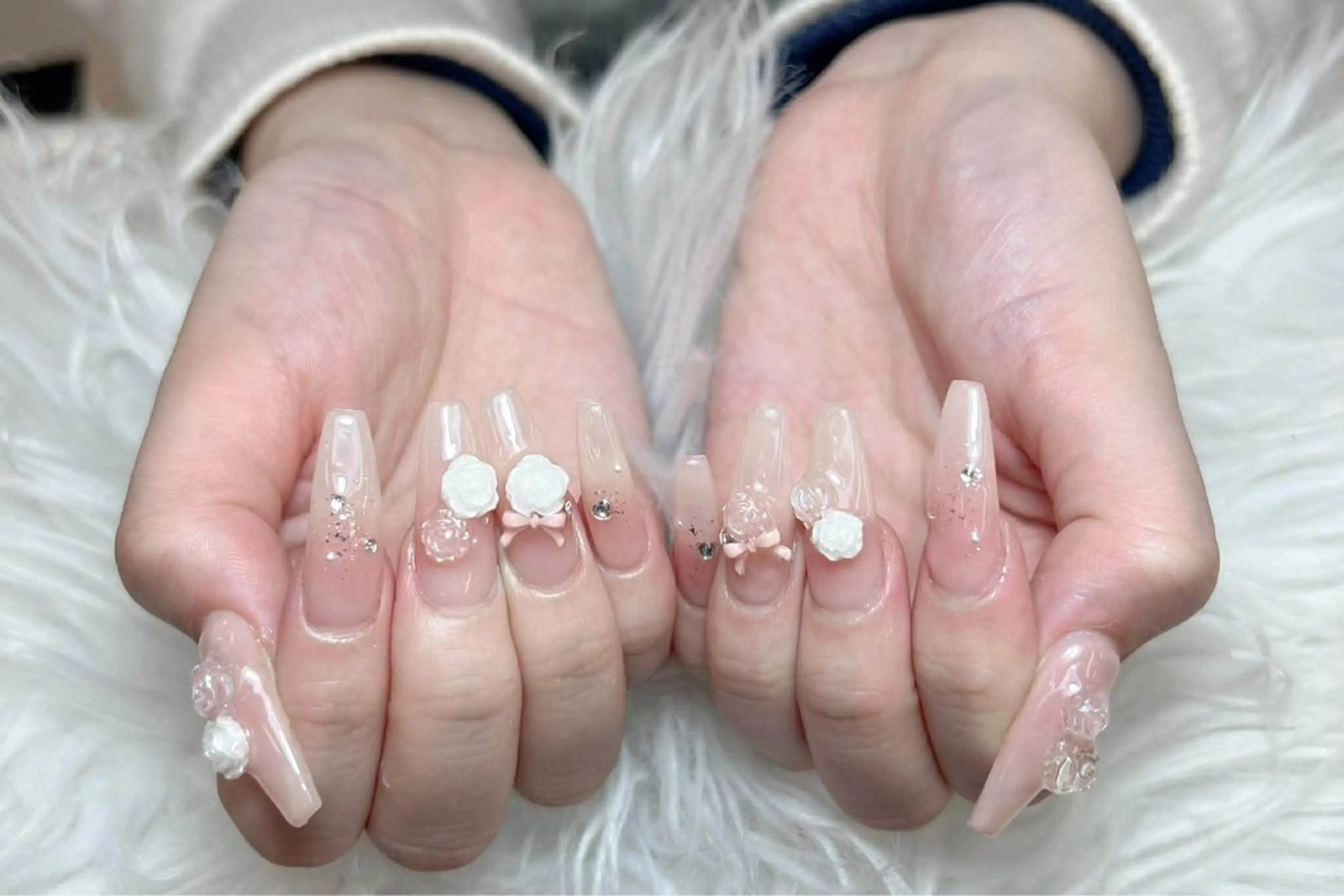 ネイル ハンドネイル ミン ゴテゴテネイルのネイルデザイン