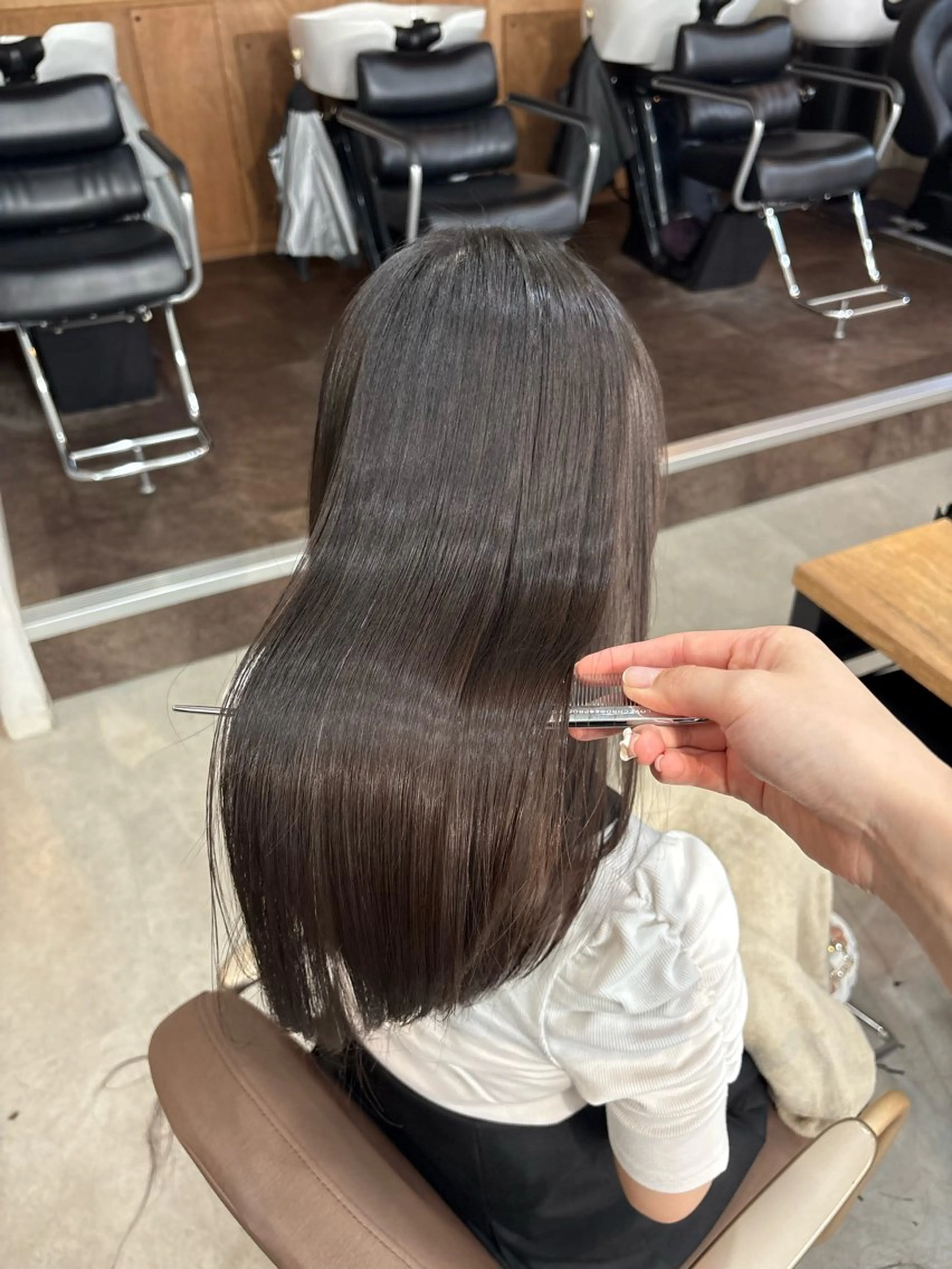 髪質改善／縮毛矯正 関根青葉のヘアスタイル