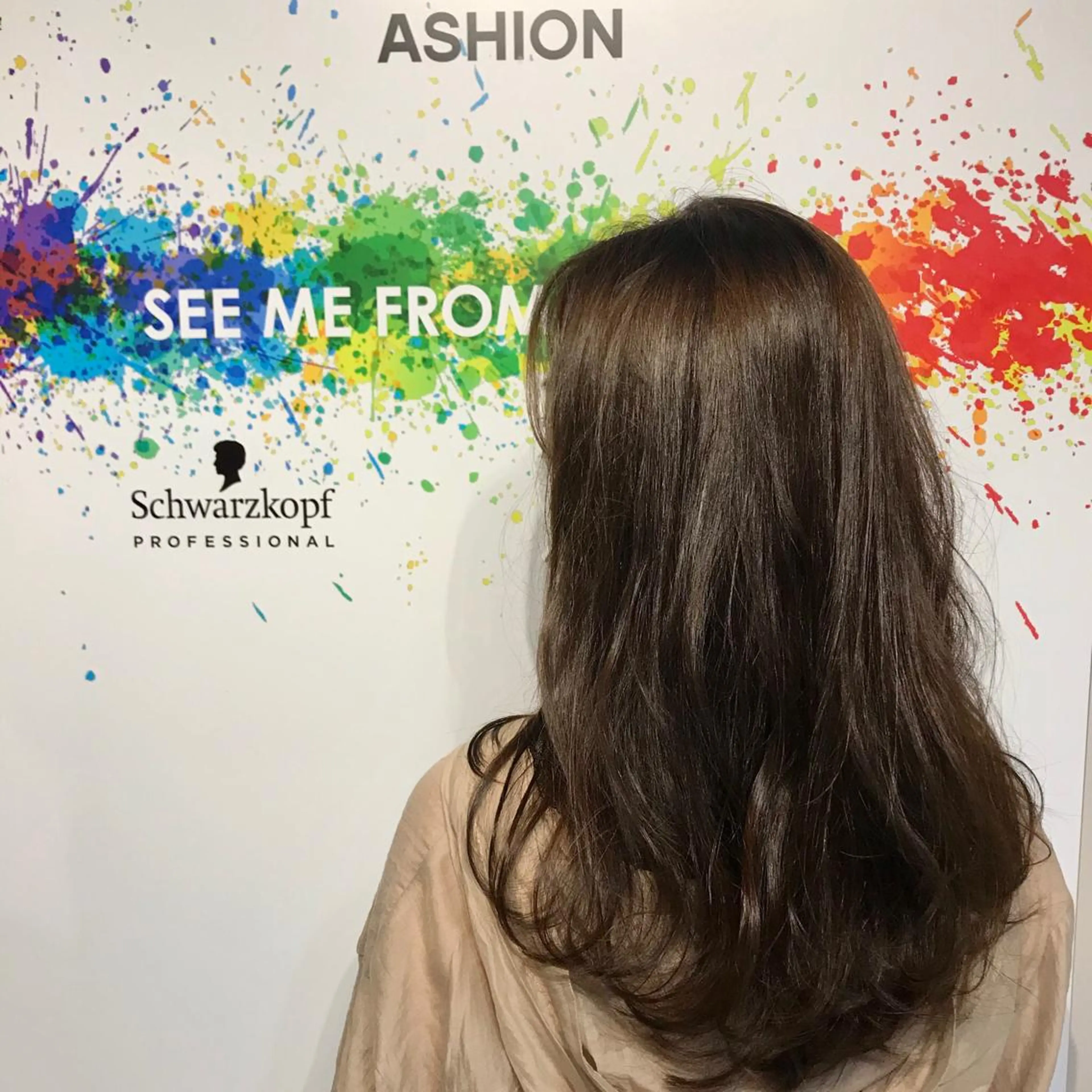 セミロング カラー ブリーチ グレージュ ブリーチなしカラー haconeco【ハコネコ】所属・小川 舜人のヘアスタイル