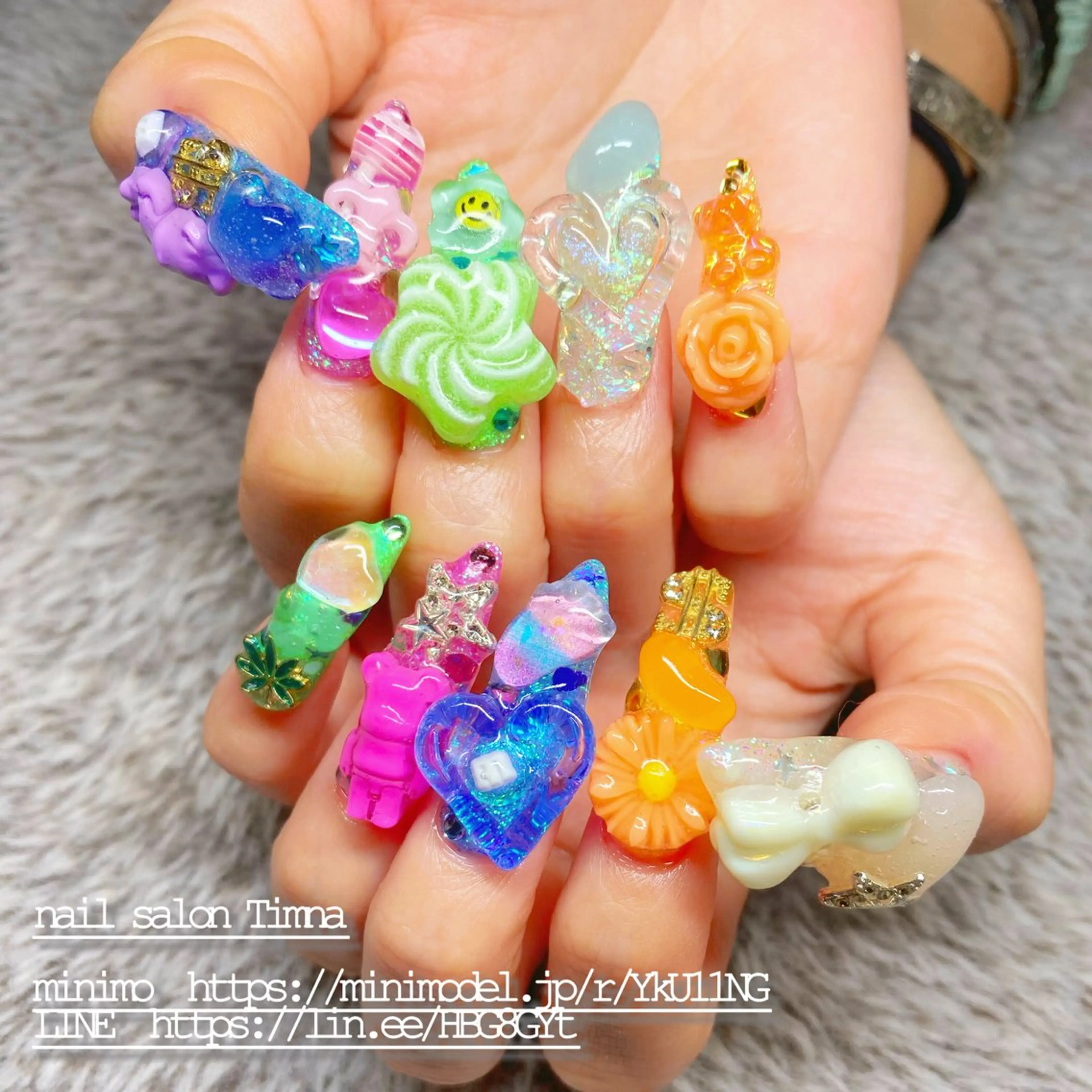 ロング ハンドネイル NAILSALON 🍔Timna🍟のネイルデザイン