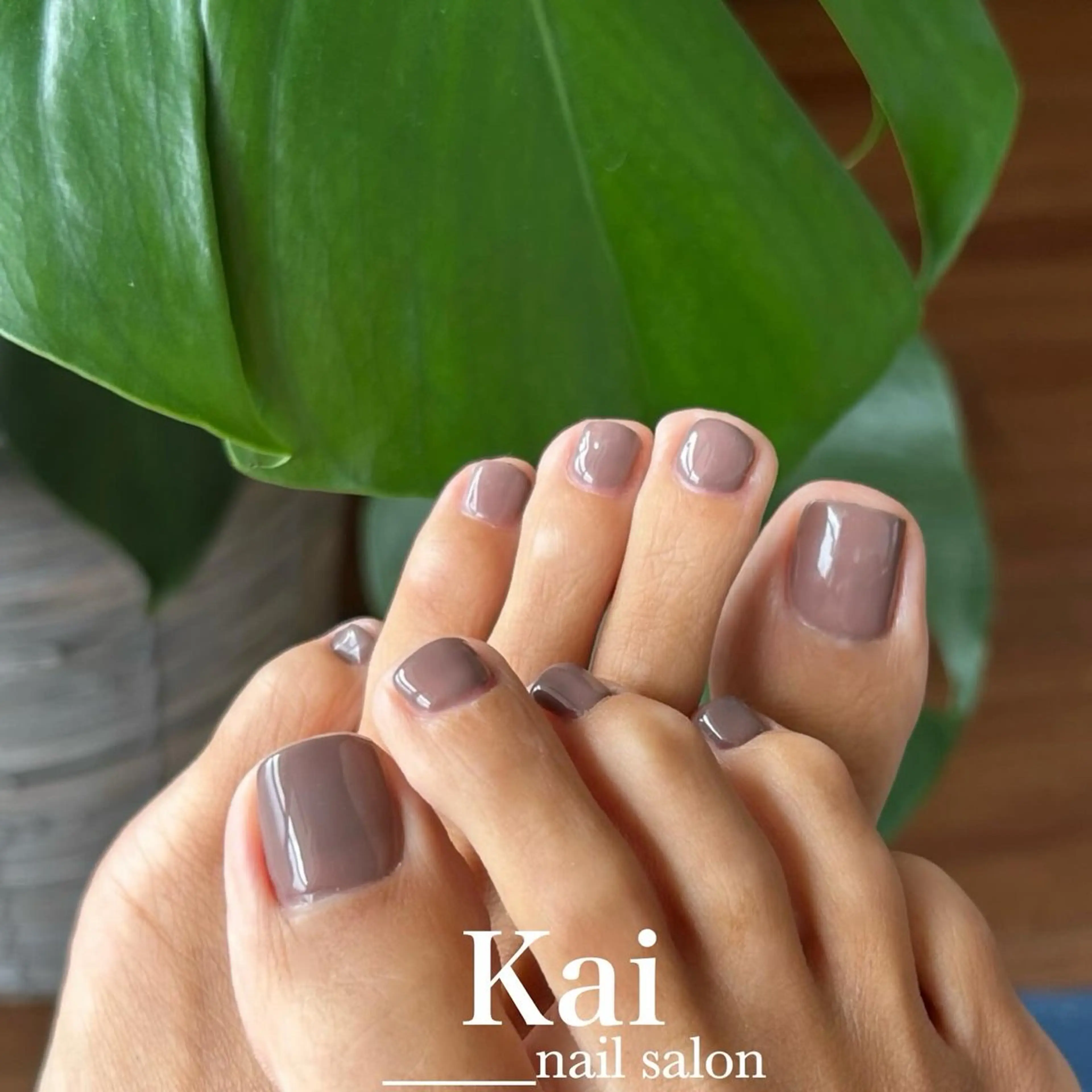 ネイル フットネイル 韓国ネイル ワンカラーネイル シンプルネイル フットネイル Kai  nail Mayukoのネイルデザイン