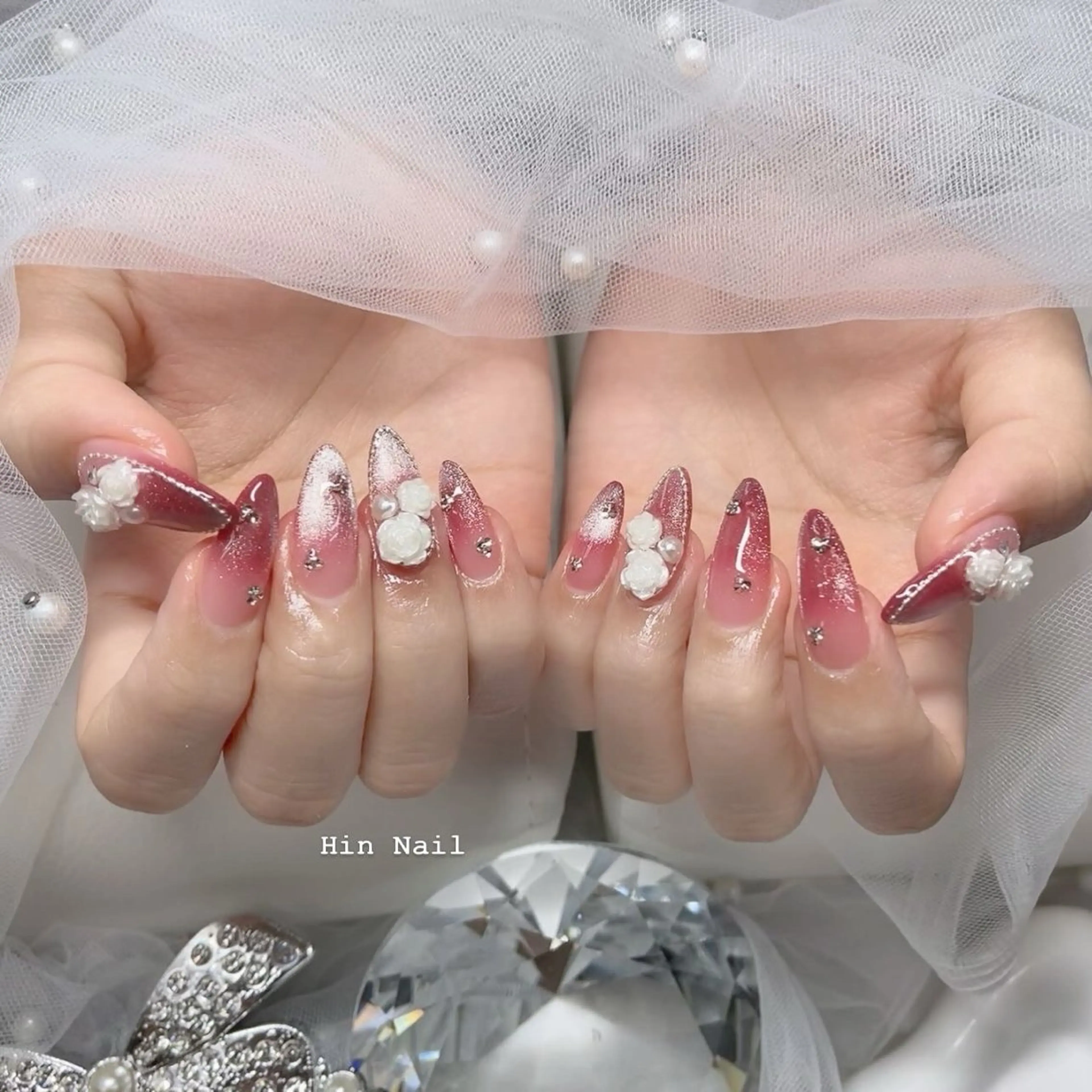 ネイル ハンドネイル HIN NAILのネイルデザイン