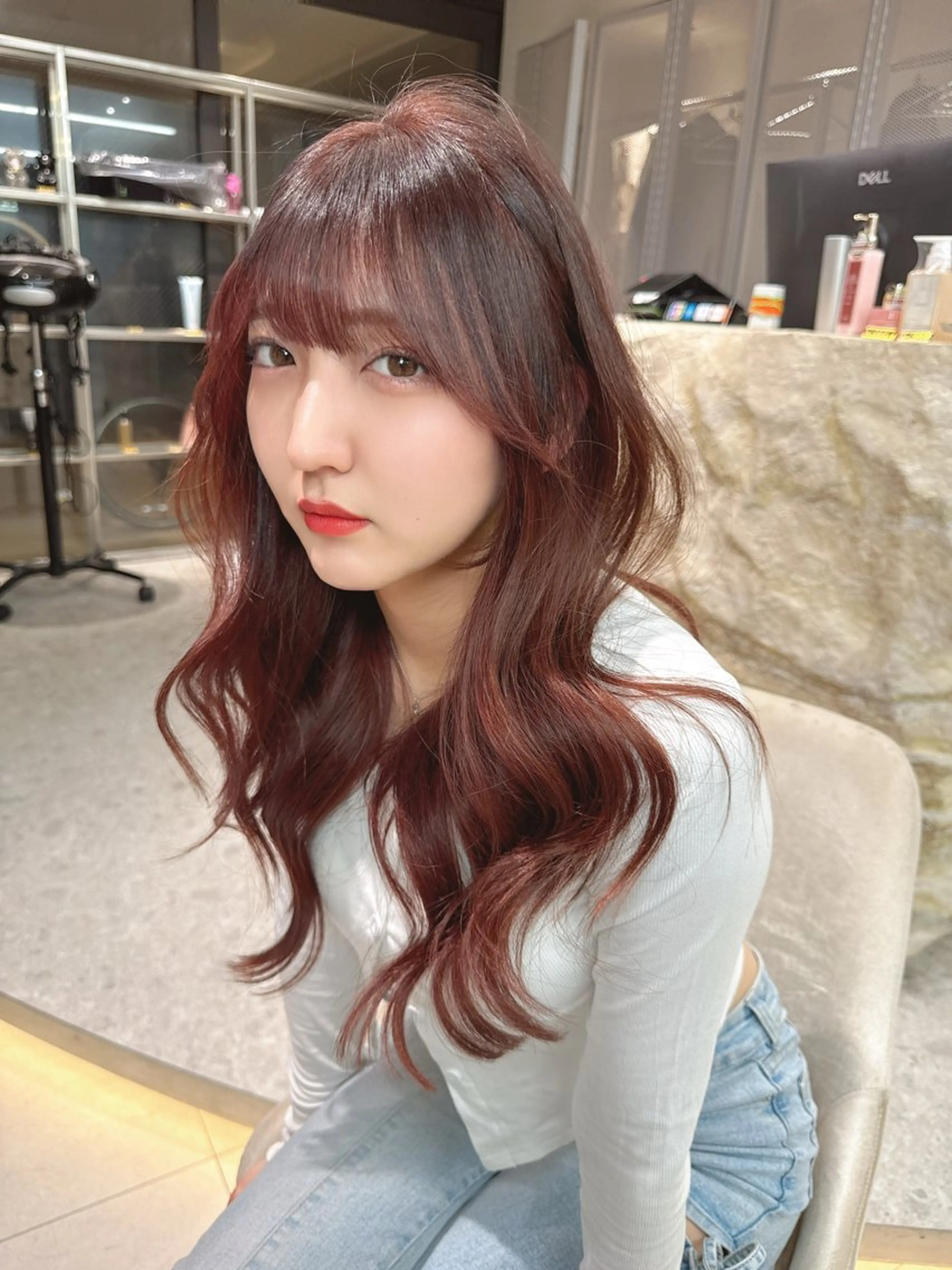 ロング カラー ヘアカラー shion 透明感カラーのヘアスタイル