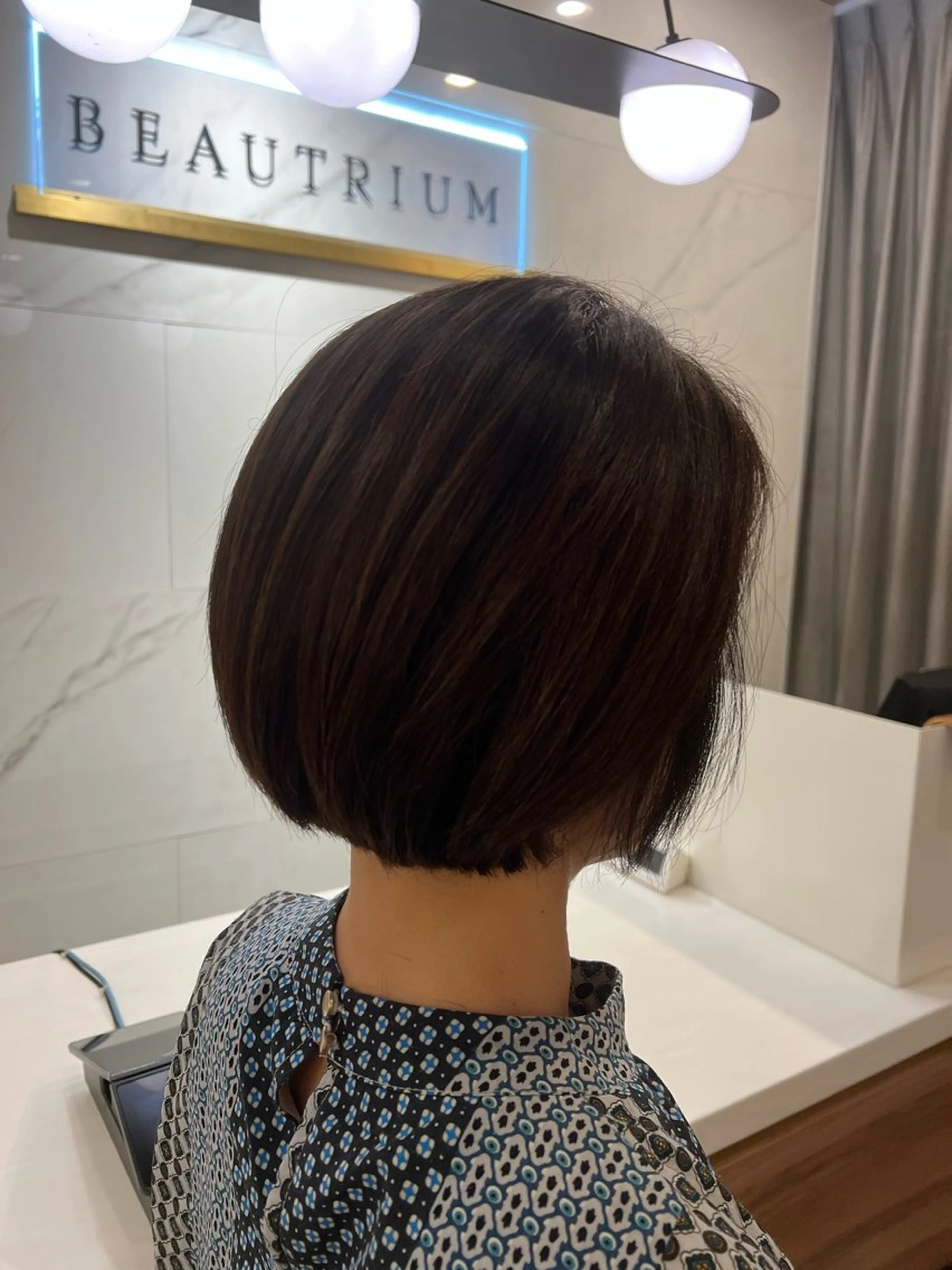 ショート 村中 逸紀のヘアスタイル