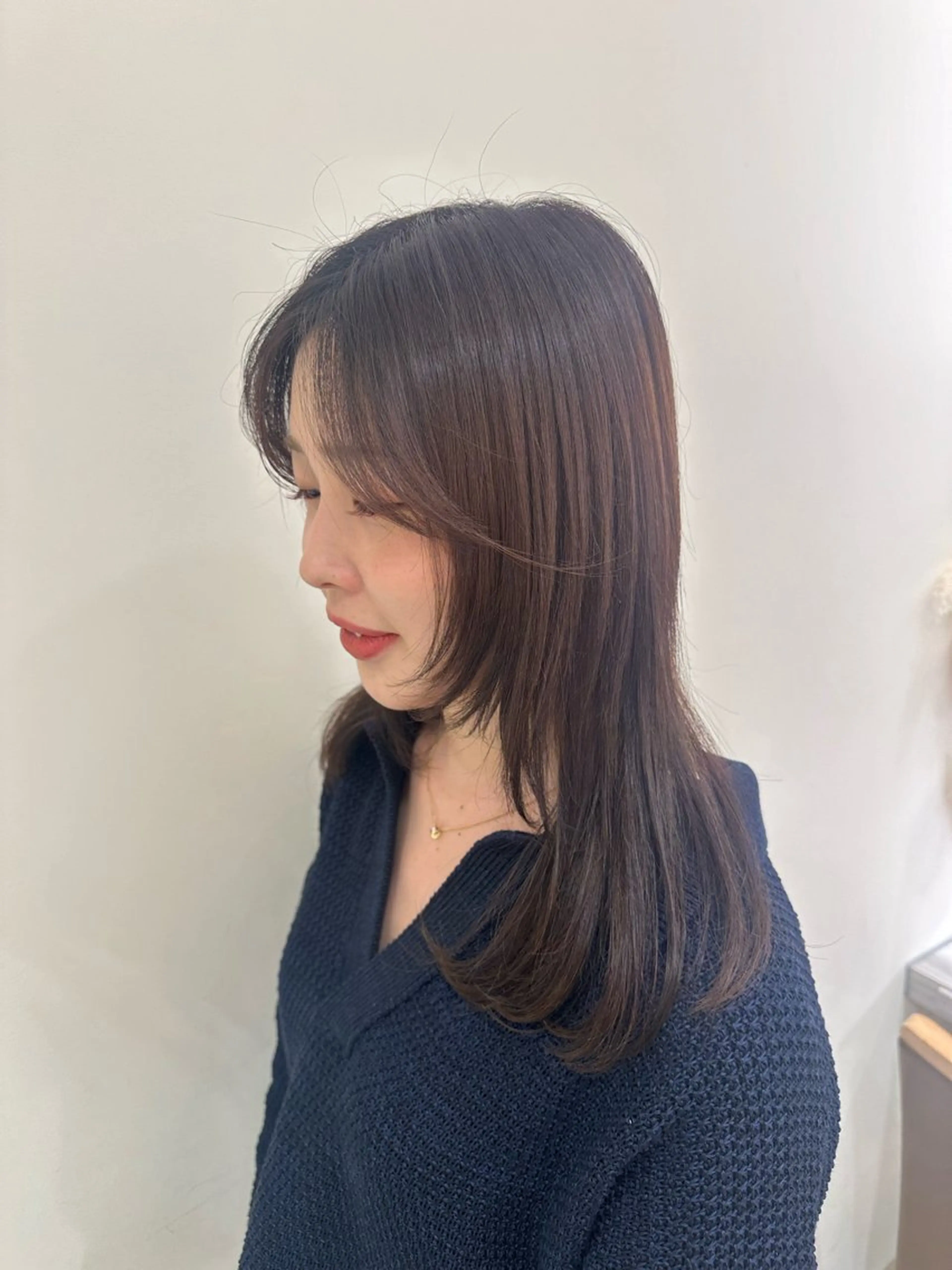 ミディアム カラー ヘアアレンジ タイトボブ個性派カラ ーAKANEのヘアスタイル