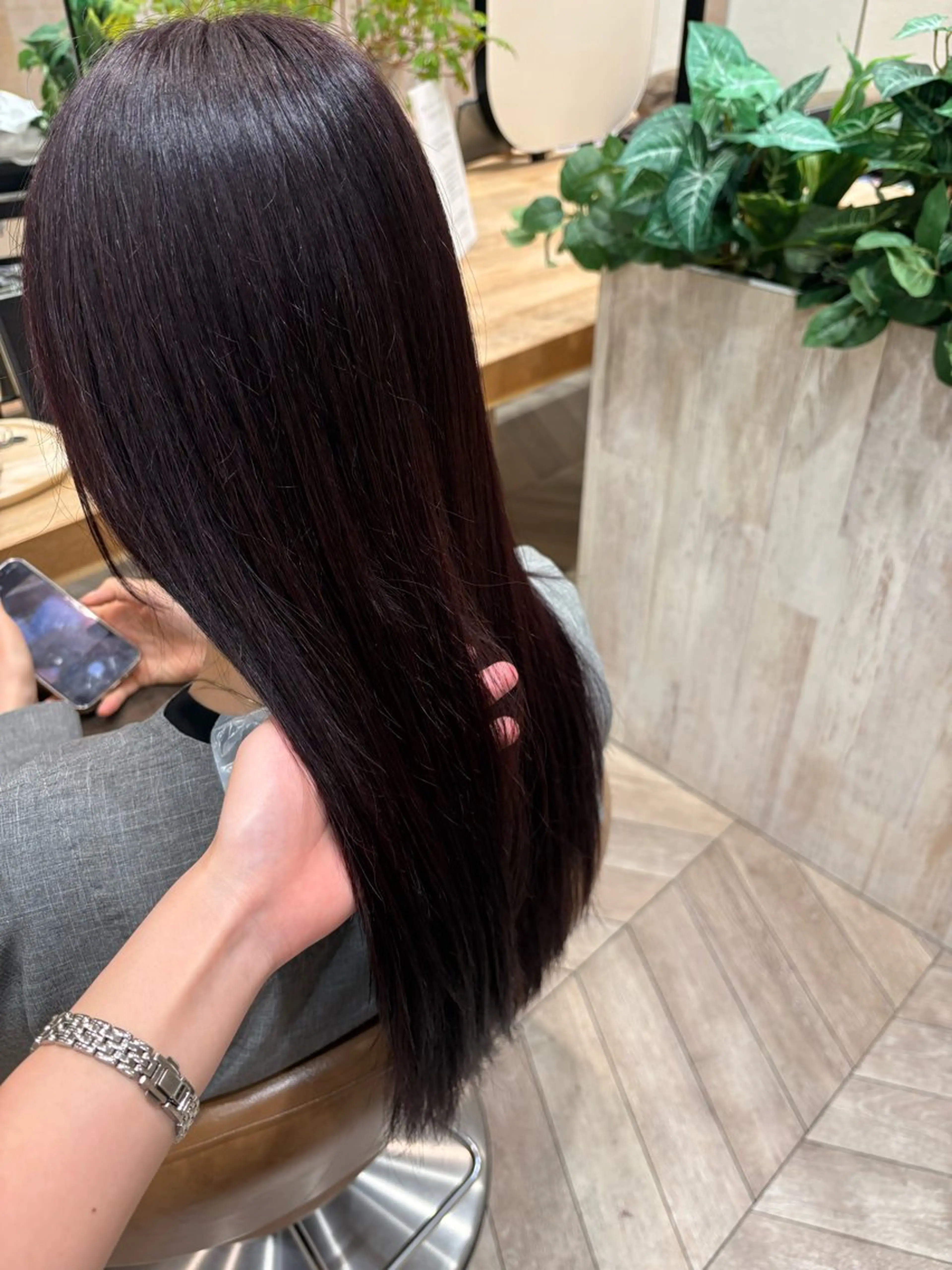 カラー 透明感カラー 石橋 ゆり菜のヘアスタイル