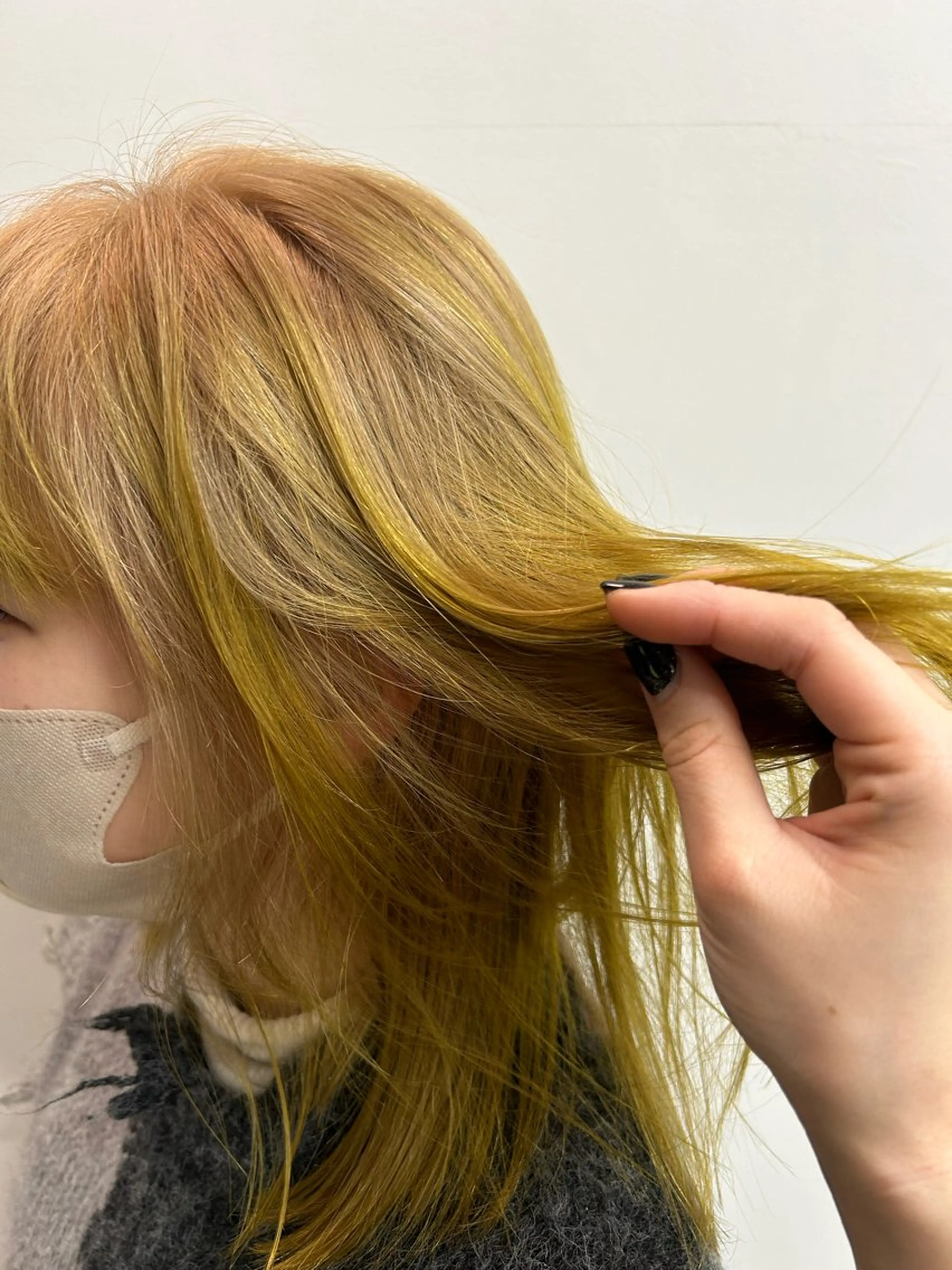 ミディアム カラー 原 瑞希のヘアスタイル