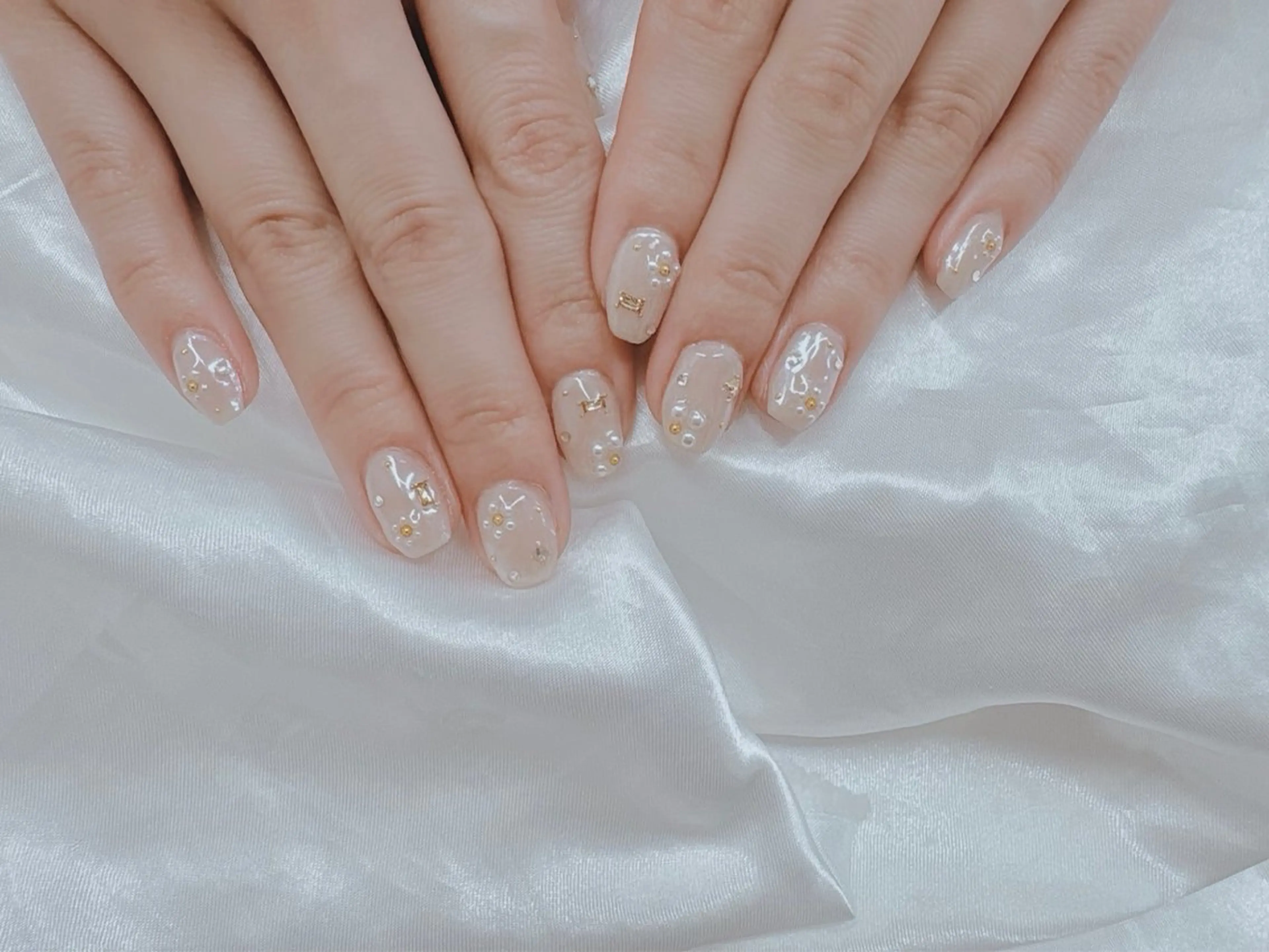 ネイル ハンドネイル ハンドケア Regene ARAKIのネイルデザイン