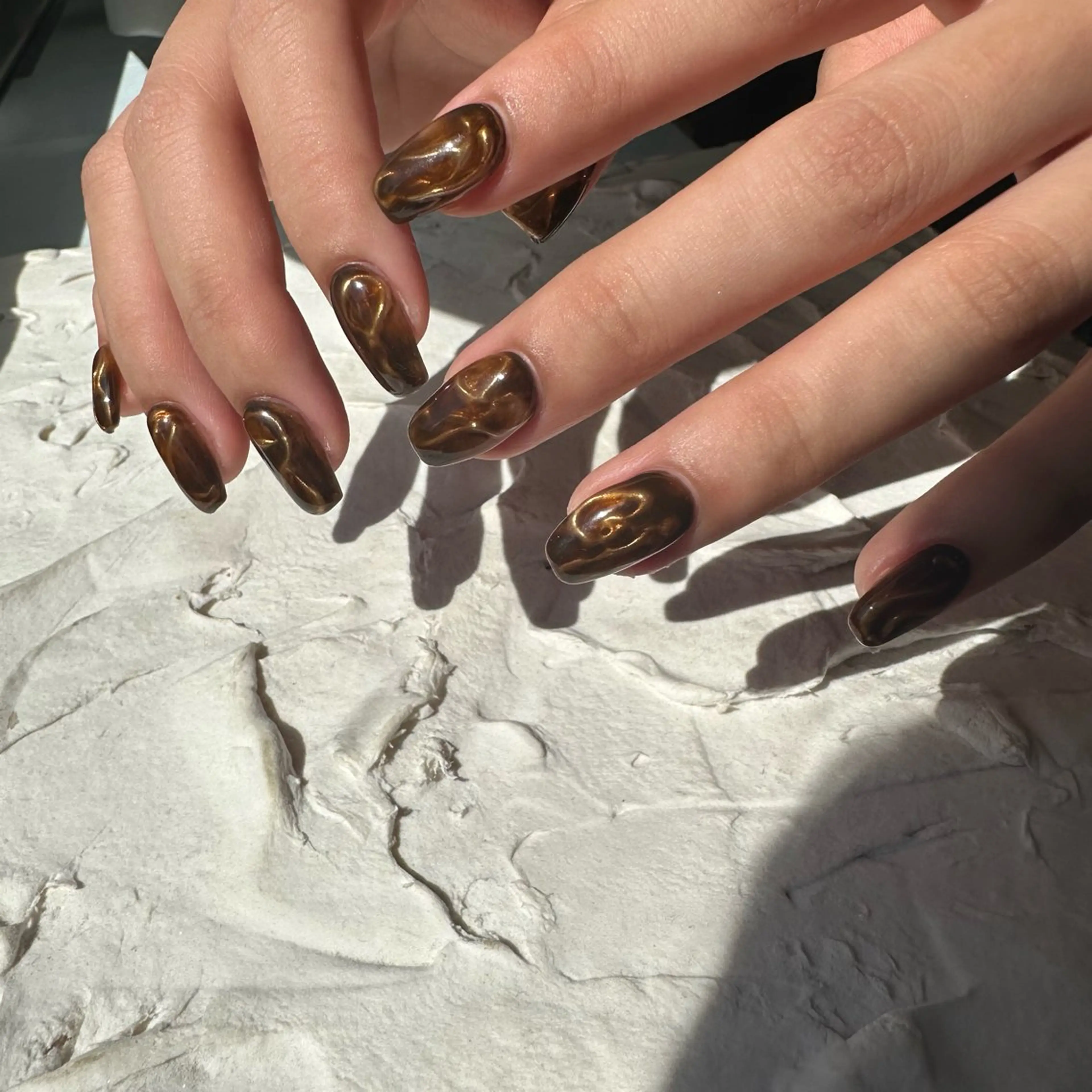 ネイル マグネットネイル ニュアンスネイル ハンドネイル Natsuko 🪼のネイルデザイン